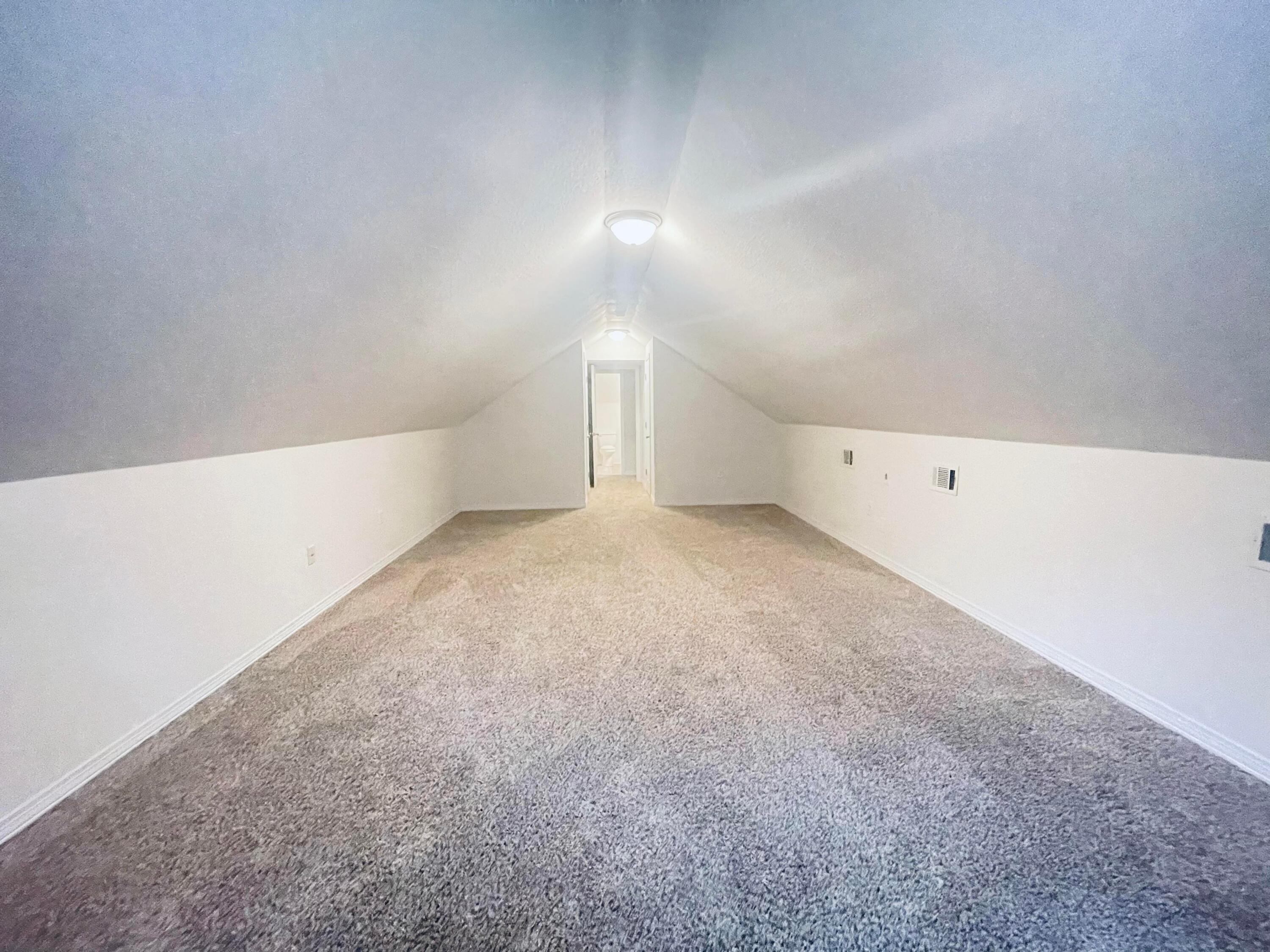 RIVERCHASE S/D PH 2 - Residential Lease