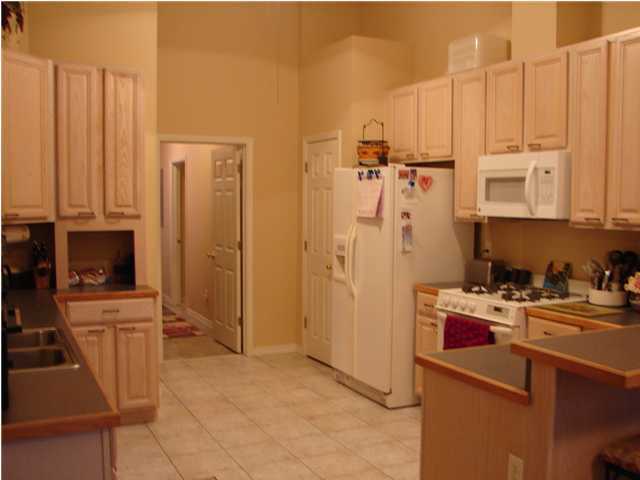 HUNTINGTON S/D PH 3 - Residential Lease