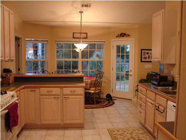 HUNTINGTON S/D PH 3 - Residential Lease
