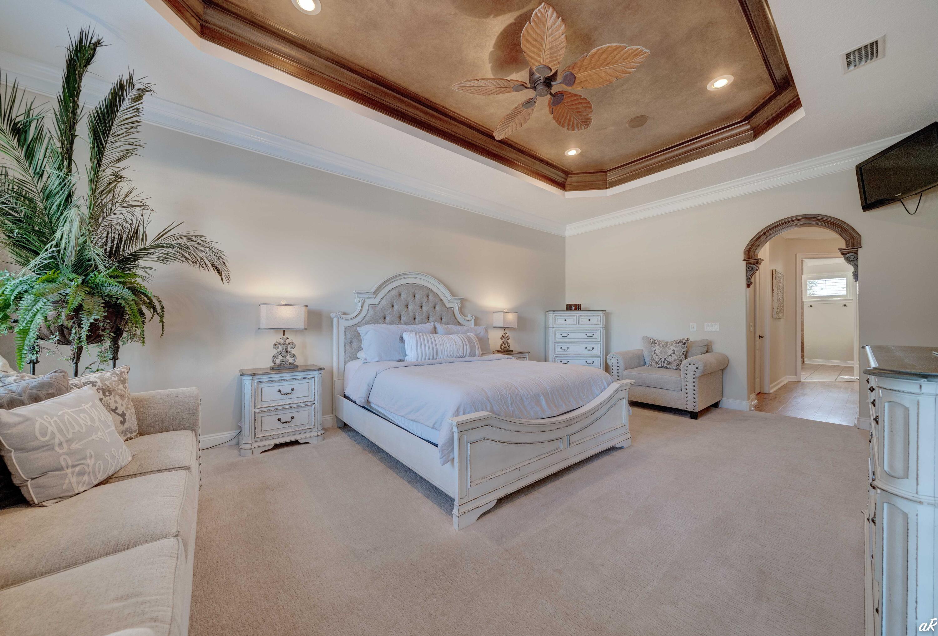 DRAGON'S RIDGE - Residential Lease