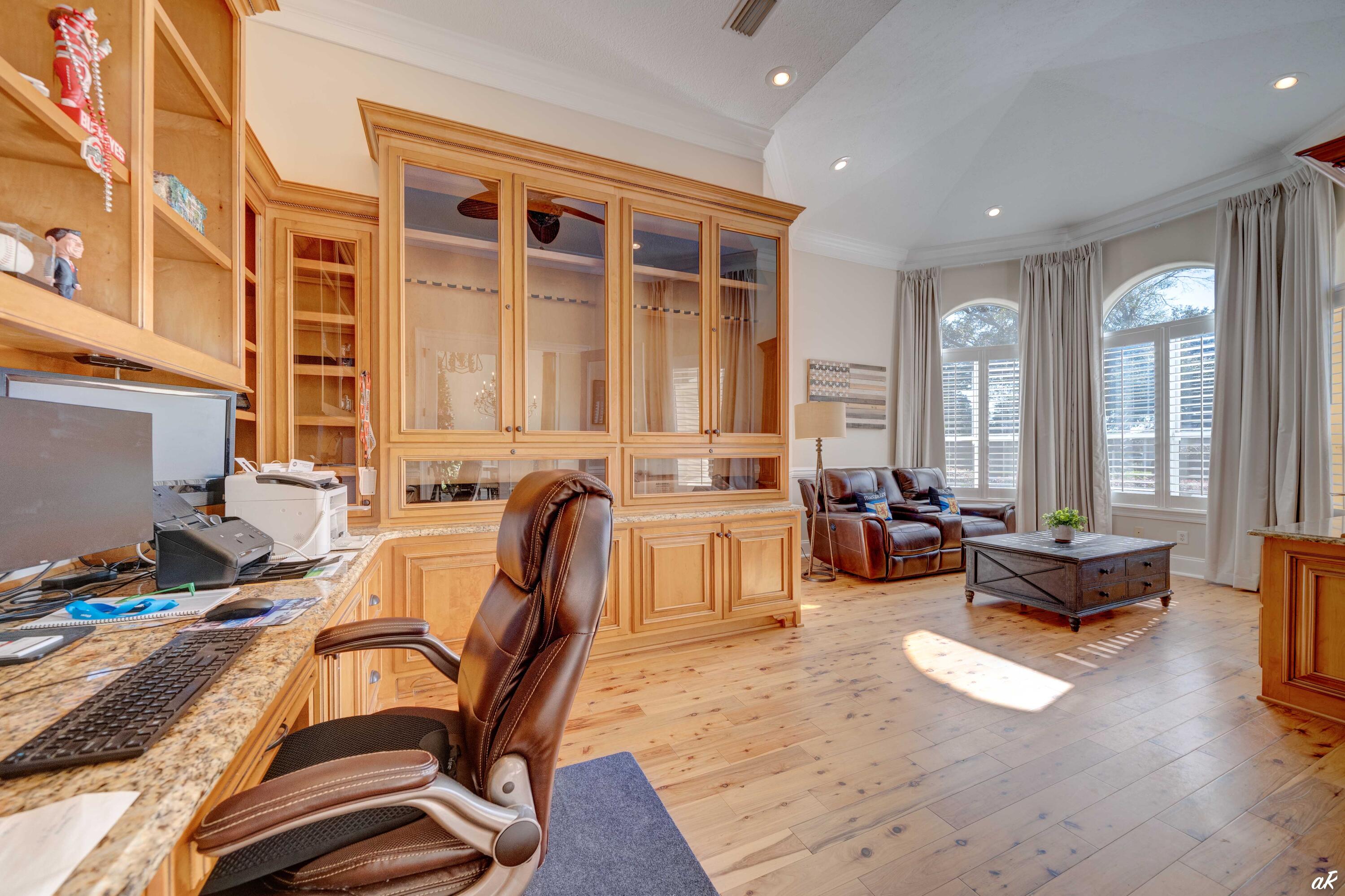 DRAGON'S RIDGE - Residential Lease