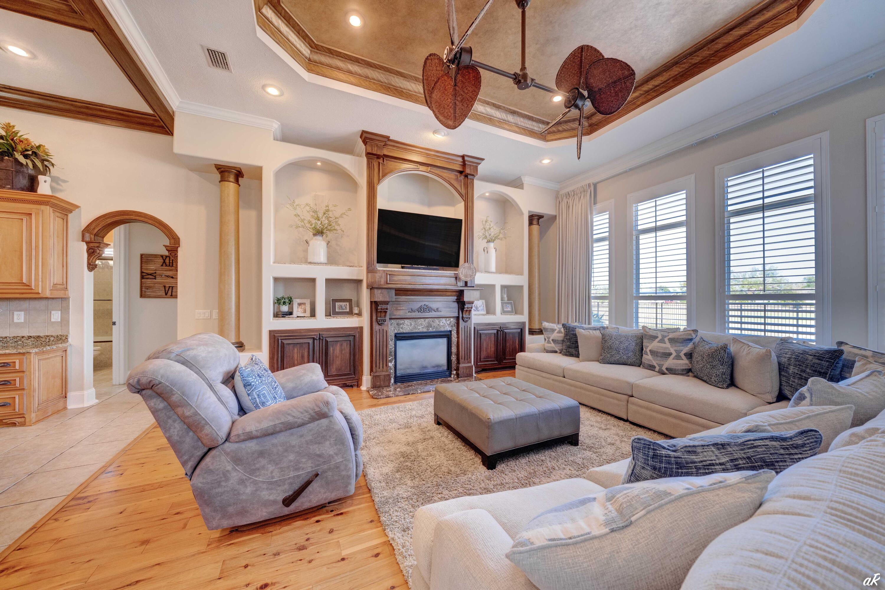 DRAGON'S RIDGE - Residential Lease