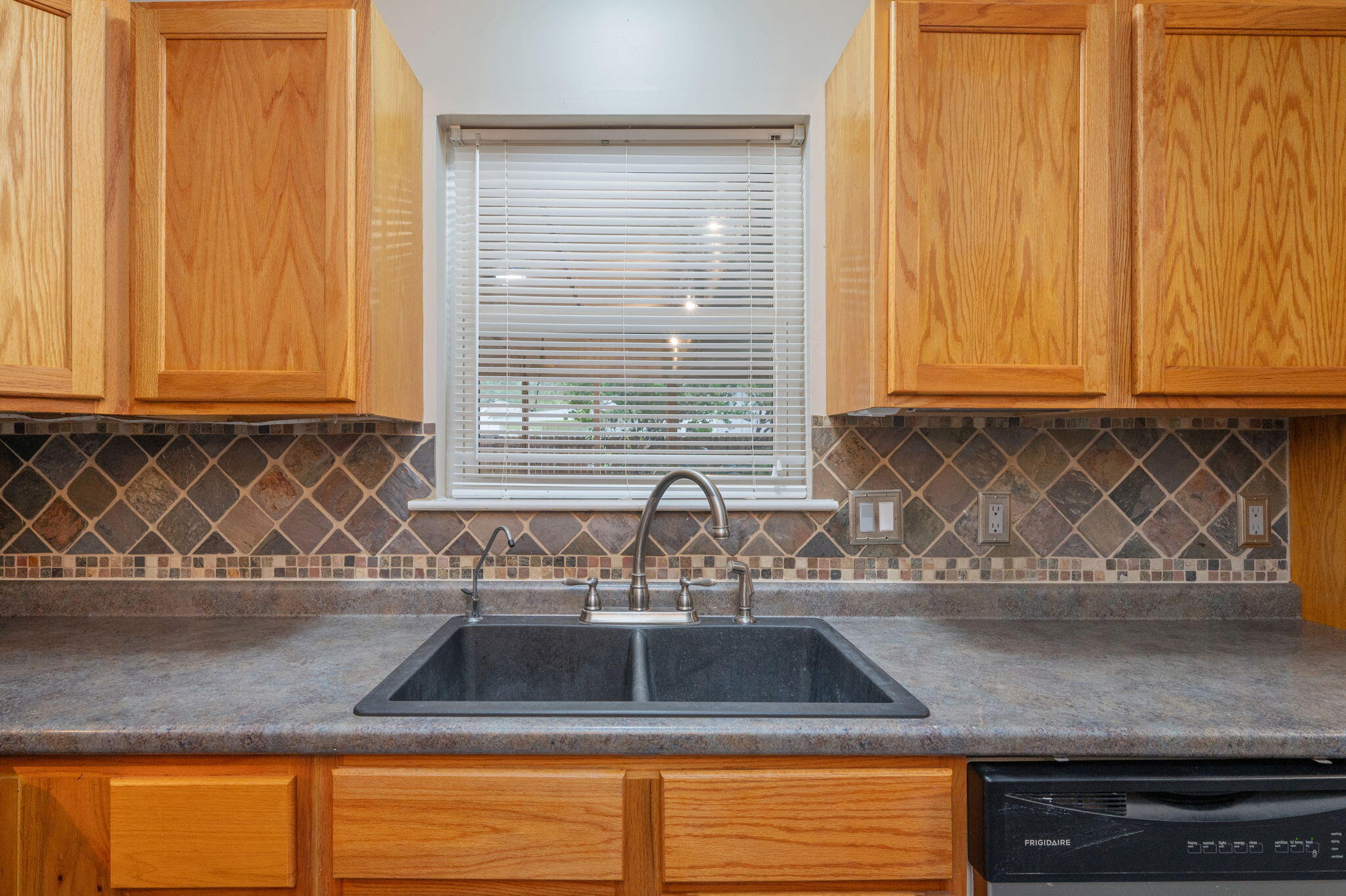 GARNIERS HEIGHTS 1ST ADDN - Residential Lease