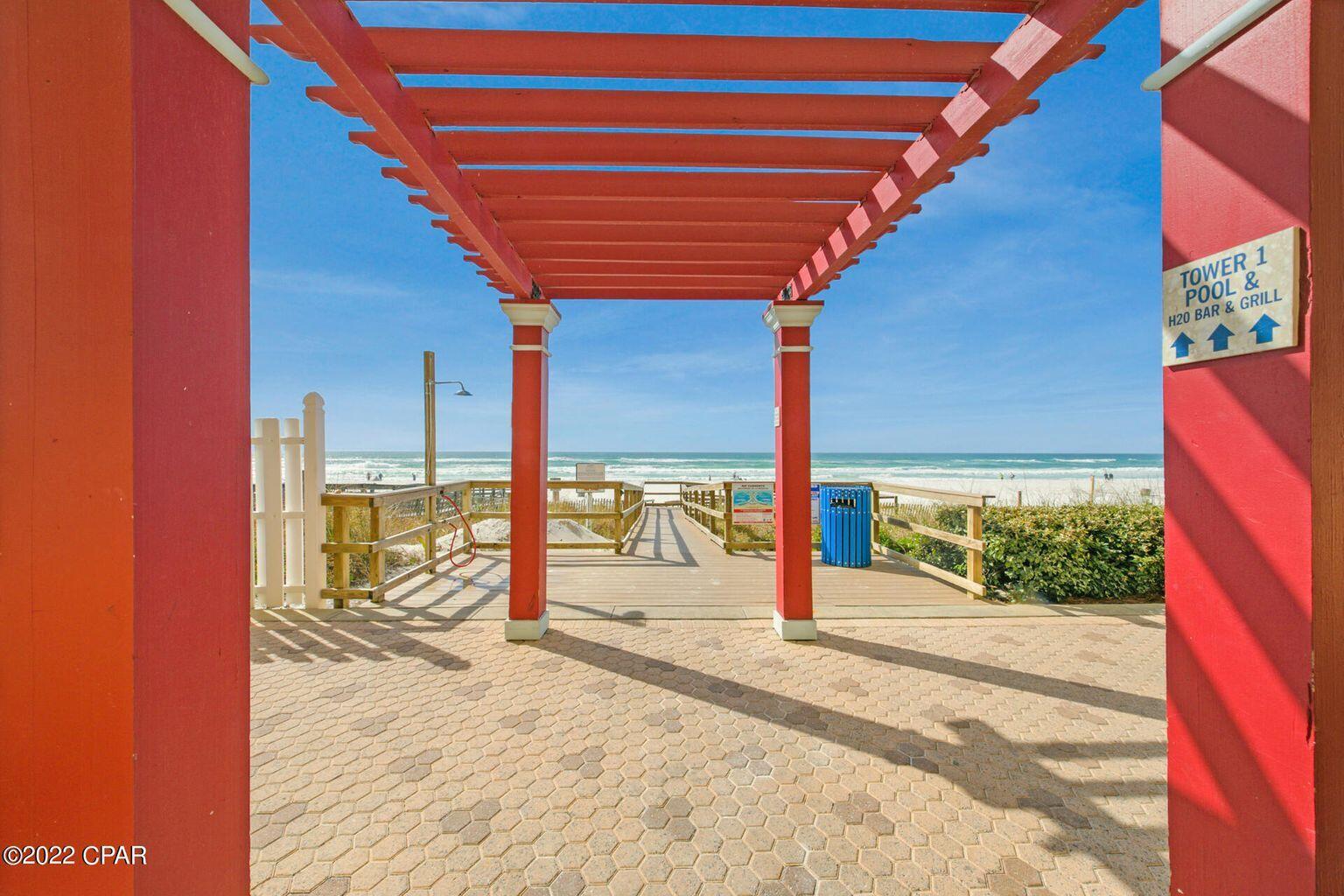 MAJESTIC BEACH TOWERS I - Residential
