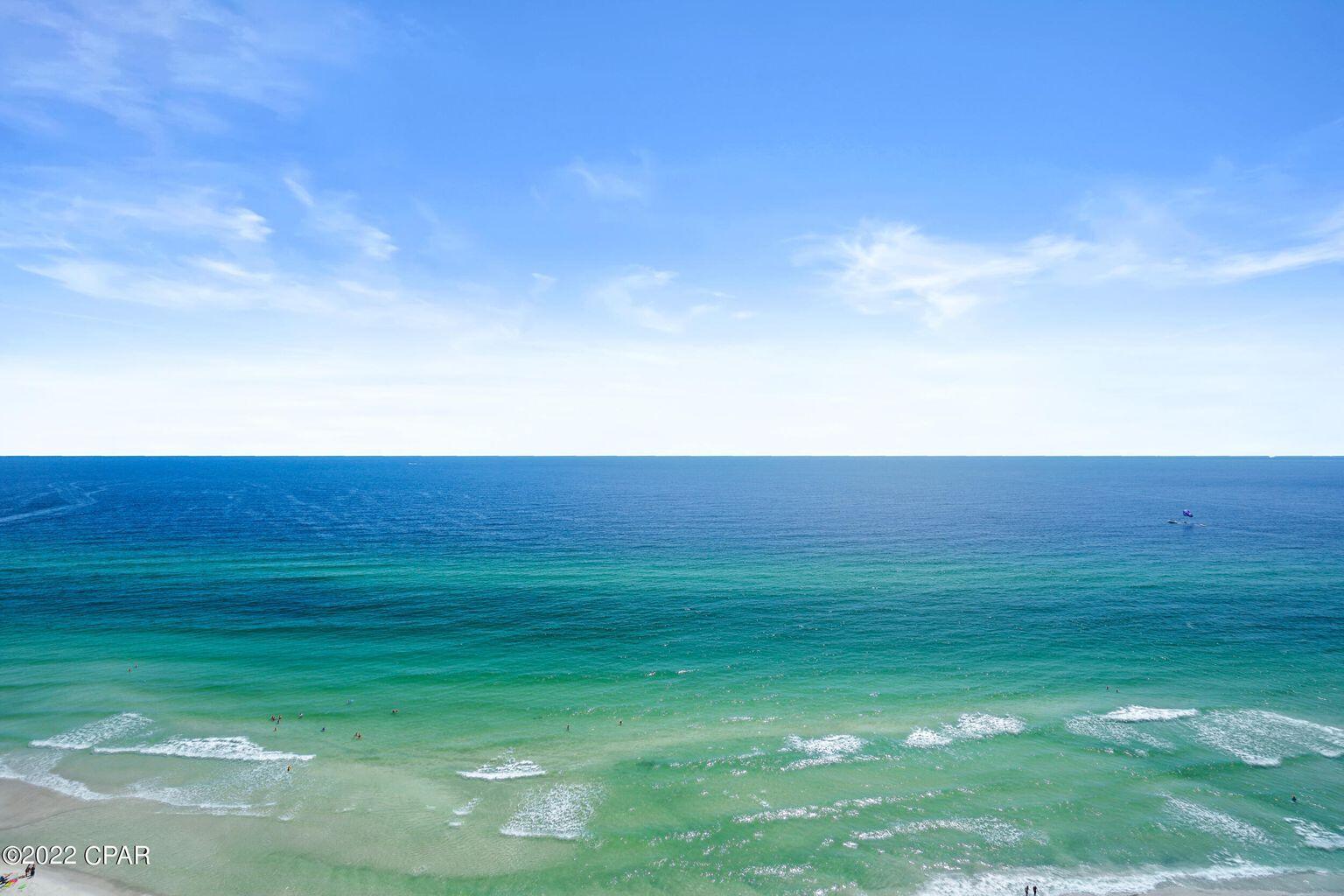 MAJESTIC BEACH TOWERS I - Residential