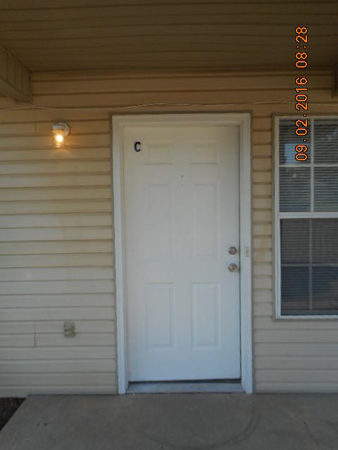 SEA LARK LANDING - Residential Lease