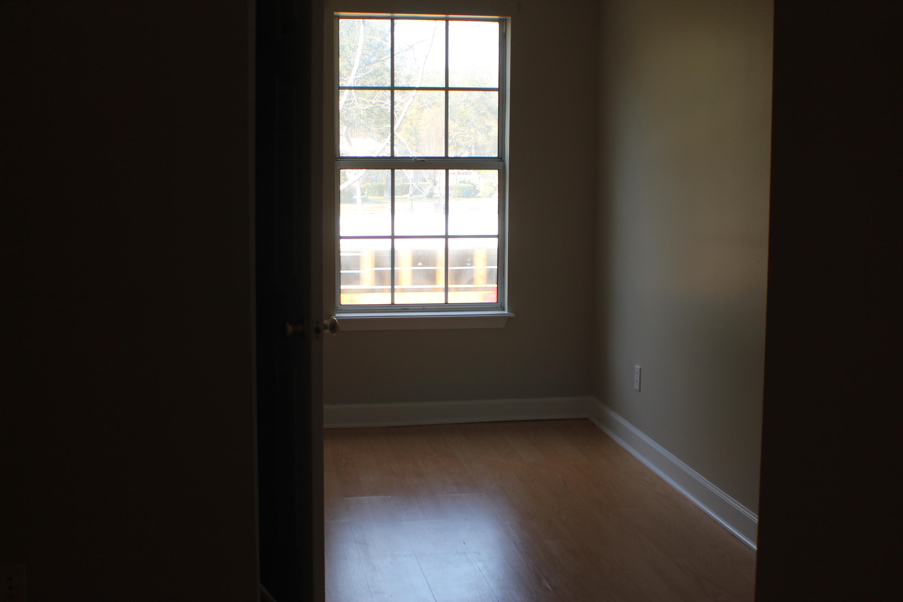 ROYAL OAKS S/D - Residential Lease