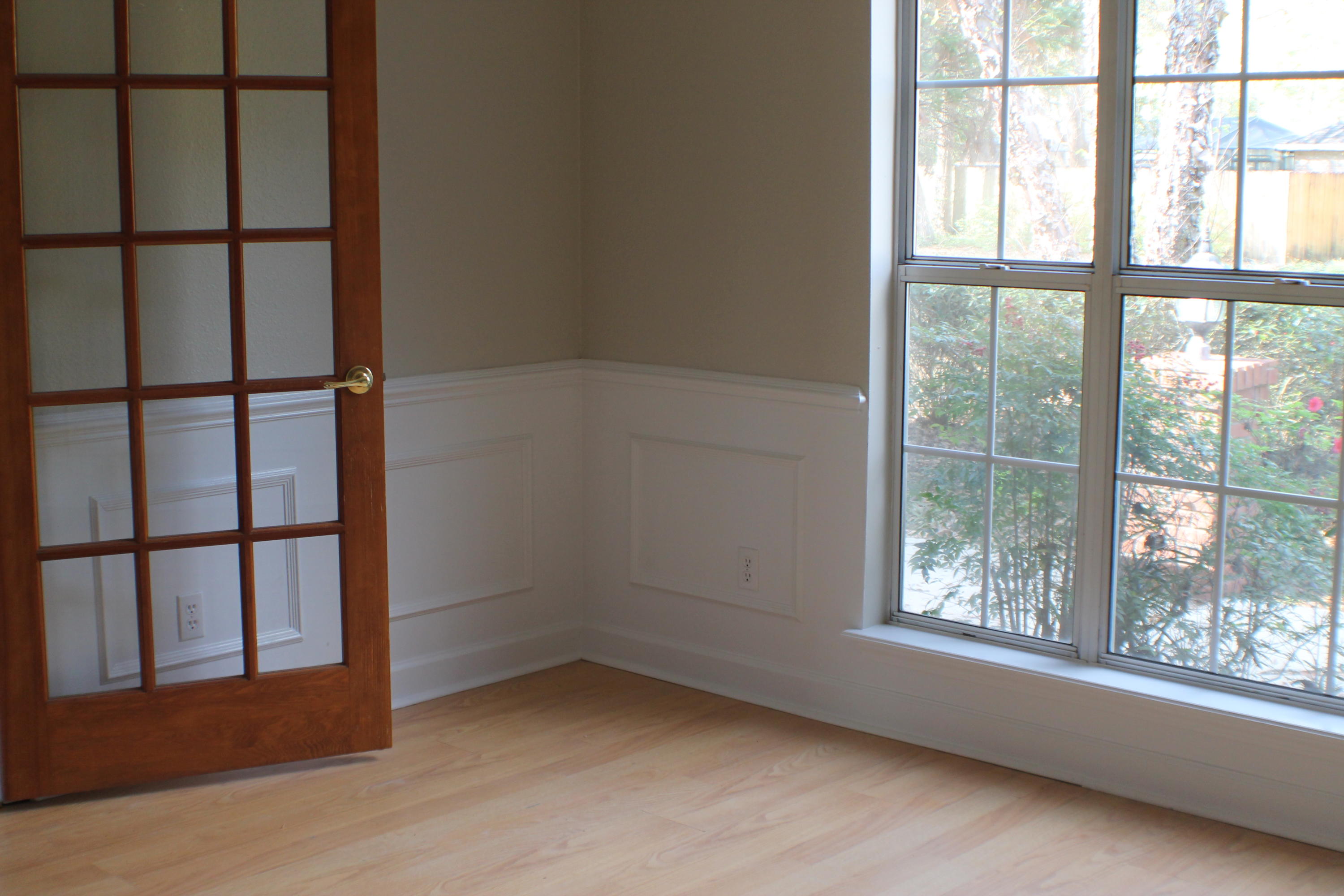 ROYAL OAKS S/D - Residential Lease
