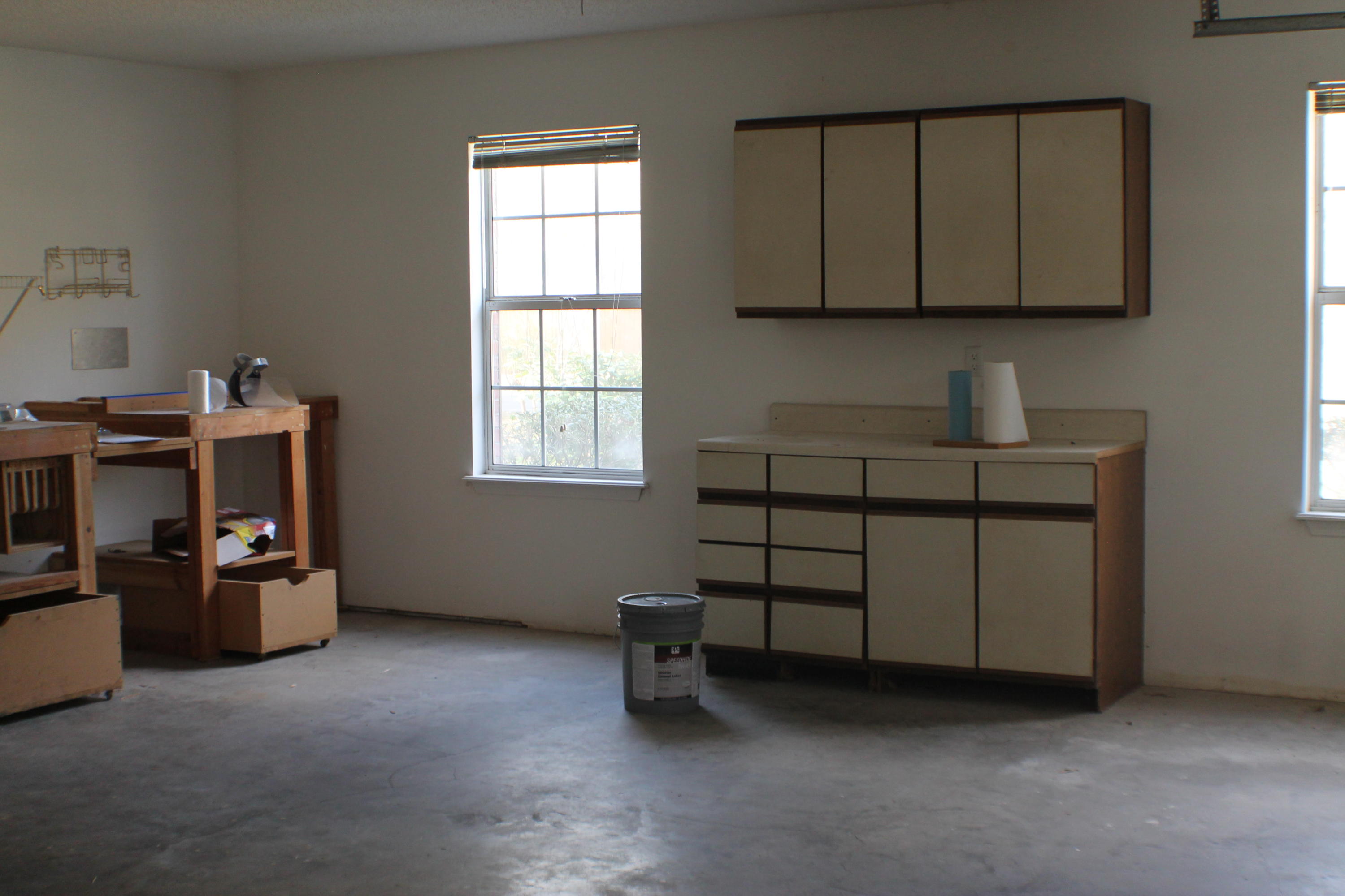 ROYAL OAKS S/D - Residential Lease