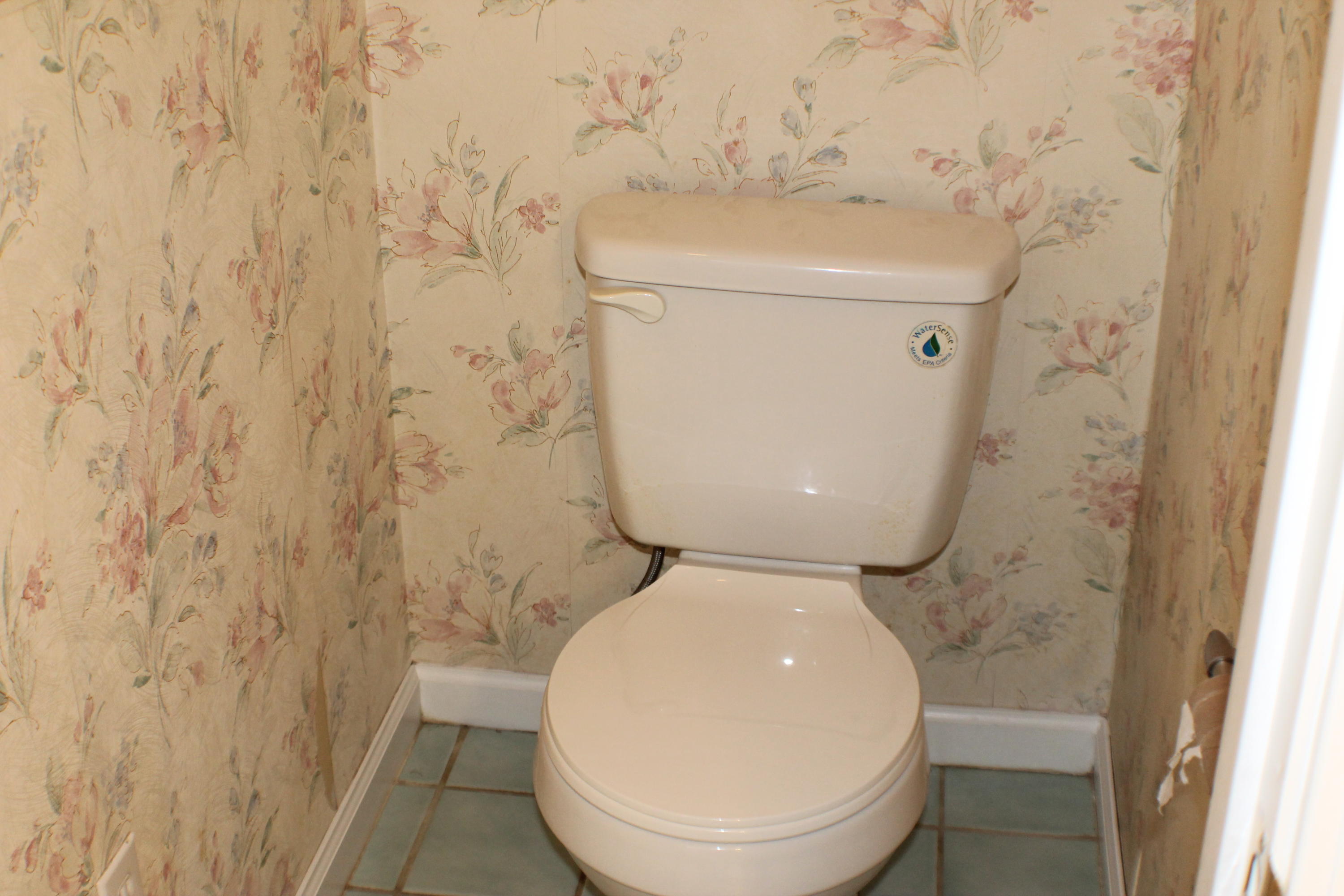 ROYAL OAKS S/D - Residential Lease