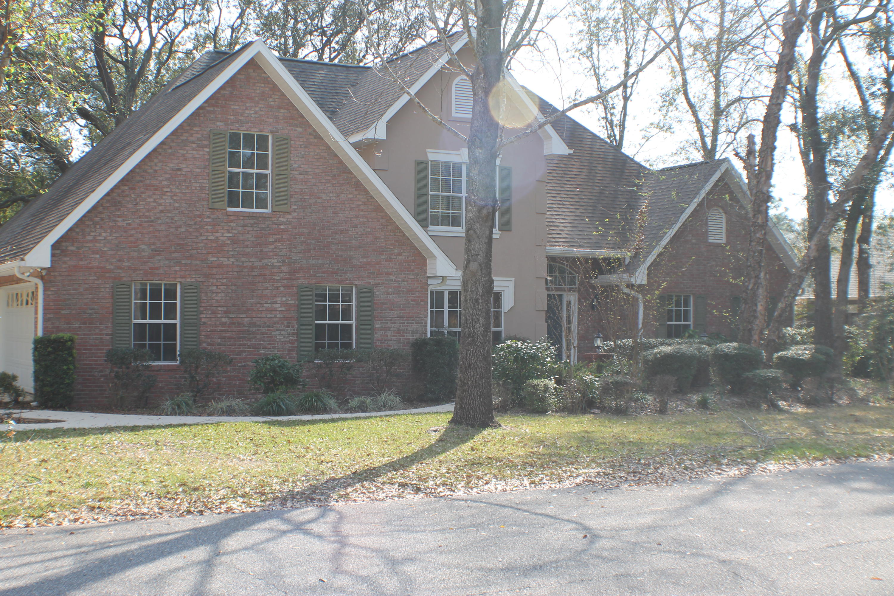 ROYAL OAKS S/D - Residential Lease