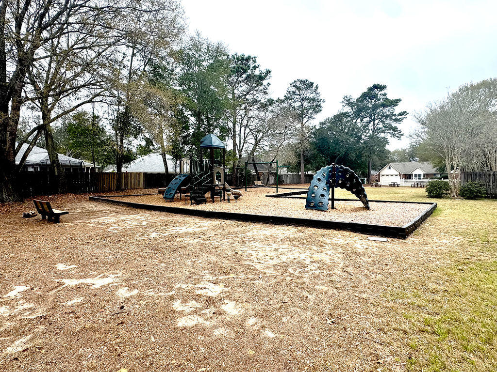 PARKWOOD ESTATES PH 7 - Residential
