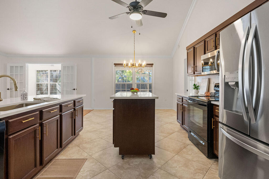 PARKWOOD ESTATES PH 7 - Residential