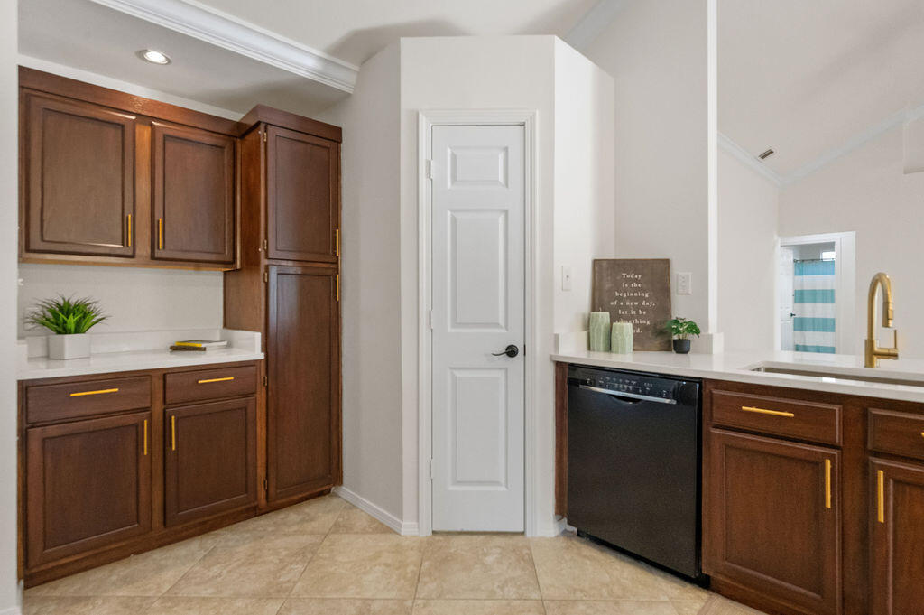 PARKWOOD ESTATES PH 7 - Residential