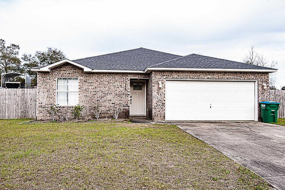 4/2 Available 3/1/23! This charming 4 bedroom 2 bath home in the heart of Crestview won't last long! LVP flooring throughout the whole house! Split floorplan! 4th bedroom would make a great office or playroom! Updated kitchen cabinets and ample cabinet space complete with pantry! Large back yard perfect for the kids to run around! NO Pets allowed. No smoking or vaping in the unit. Applications are done online at www.RentGoodLife.com