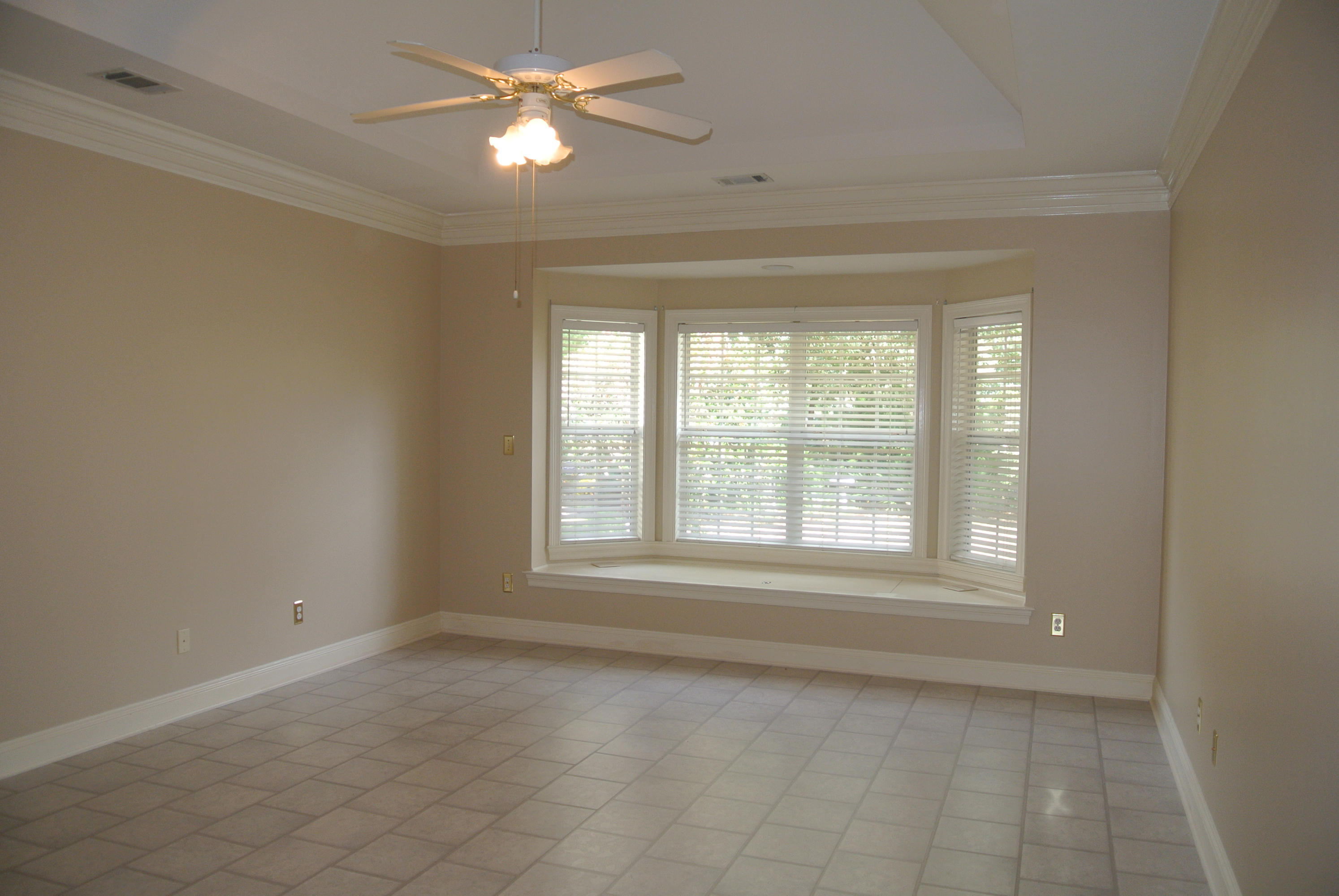TURNBERRY PLACE - Residential Lease