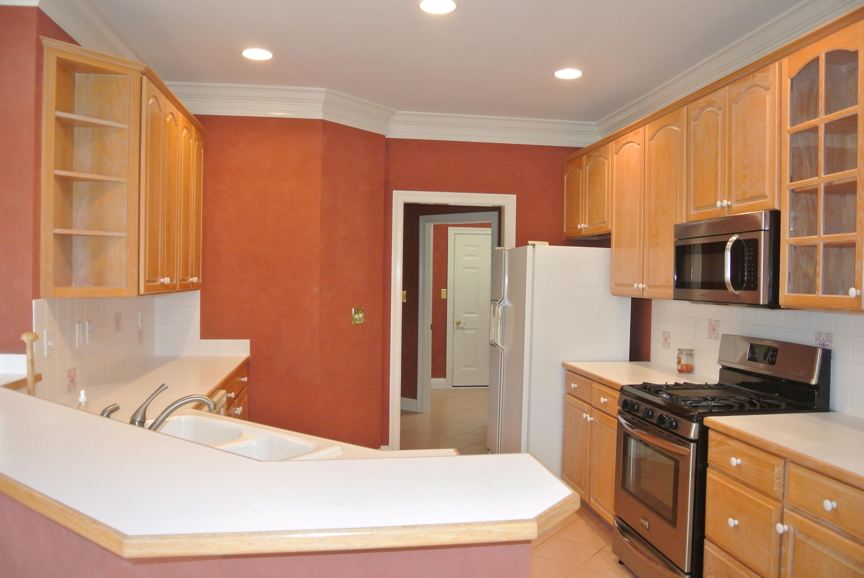 TURNBERRY PLACE - Residential Lease