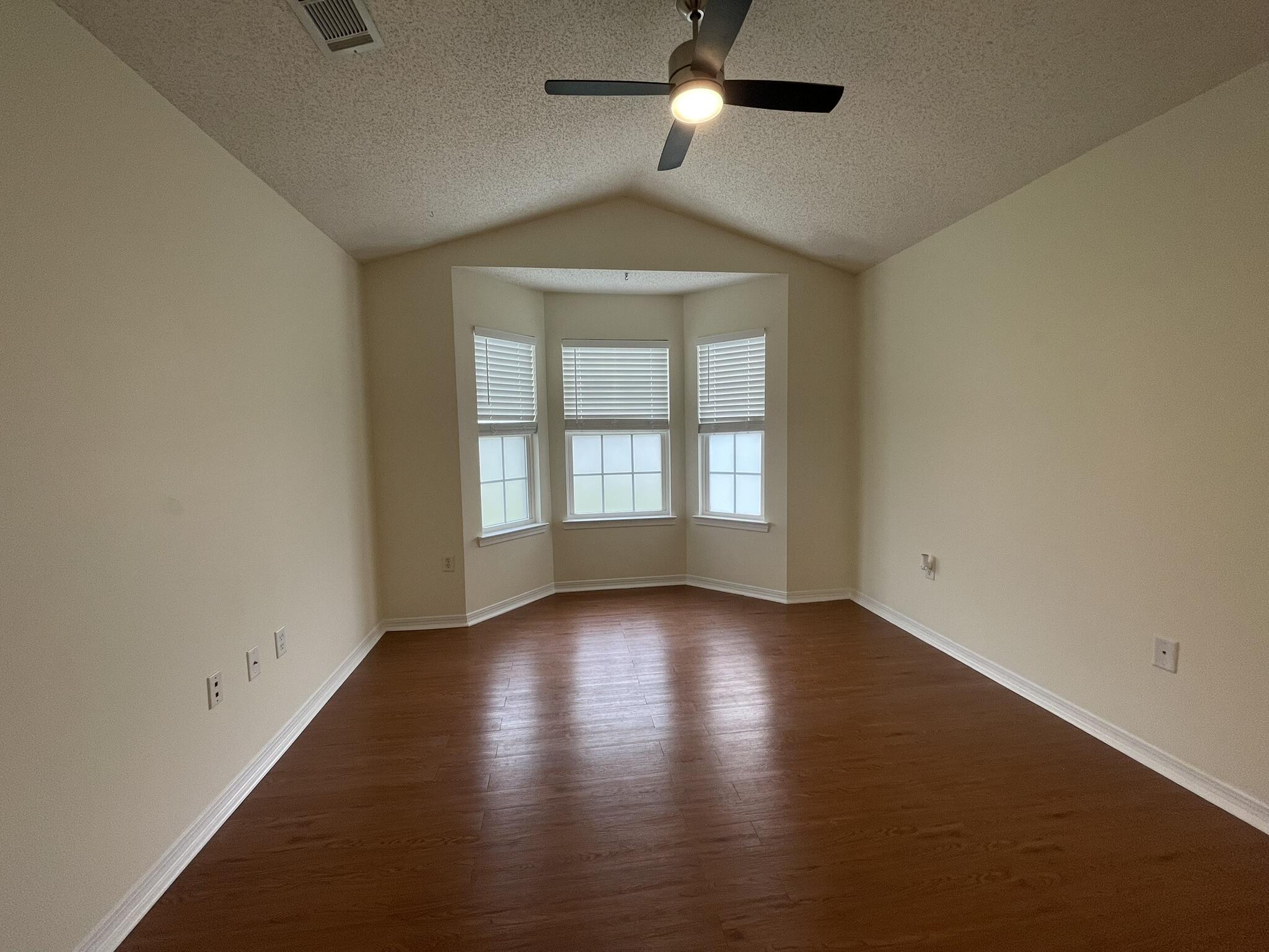 SOUTHVIEW ESTATES - Residential Lease