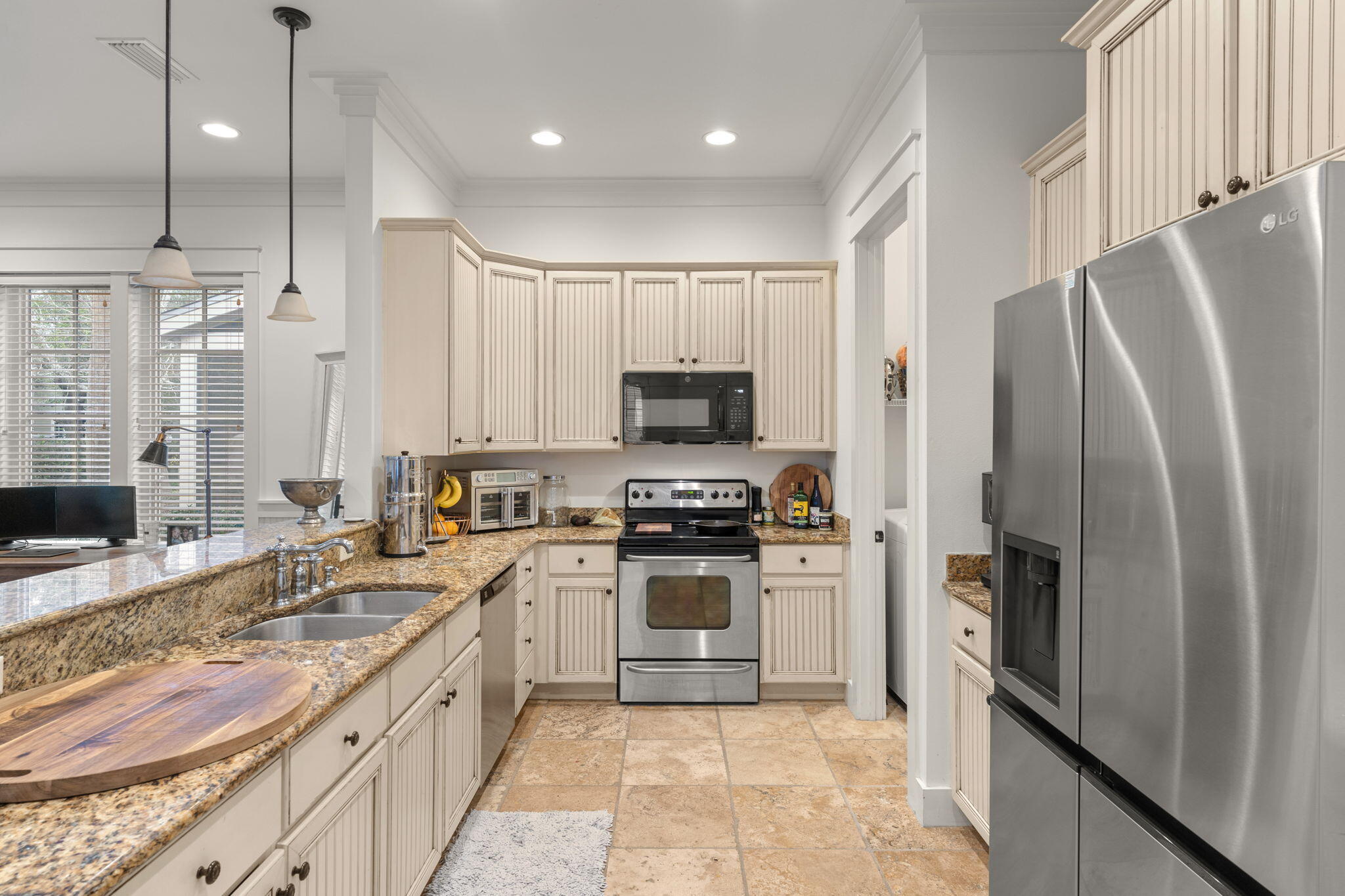 BUNGALOS AT SANDESTIN - Residential