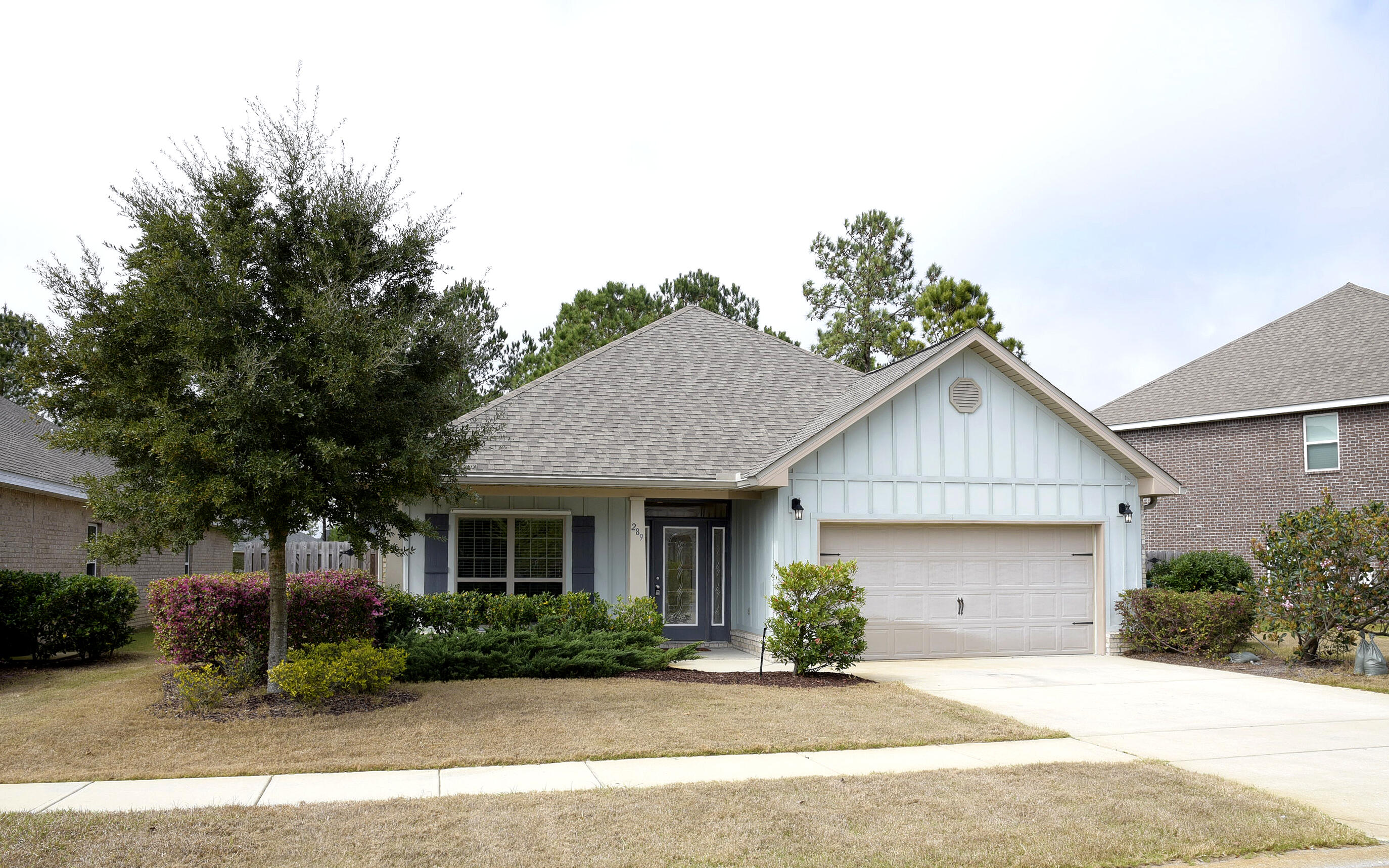 Take a look at this Hammock Bay Home in Freeport! This stunning 3-bedroom, 2-bathroom house boasts a spacious and open floor plan, perfect for entertaining guests or simply relaxing in style. The screened patio provides a peaceful outdoor retreat, while the walk-in closets offer ample storage space for all your belongings. With plenty of natural light flooding in, this home is both inviting and comfortable. Don't miss out on the opportunity to live in this beautiful home with a wealth of amenities to enjoy! Call us today for a showing!