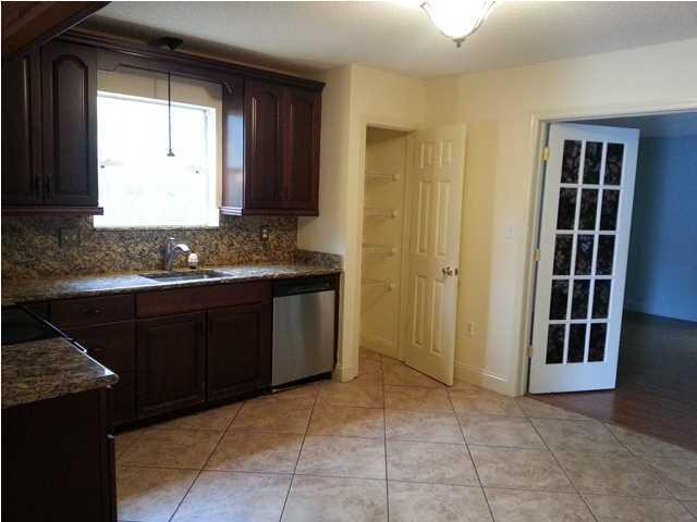 WYNNEHAVEN BEACH ESTATES - Residential Lease