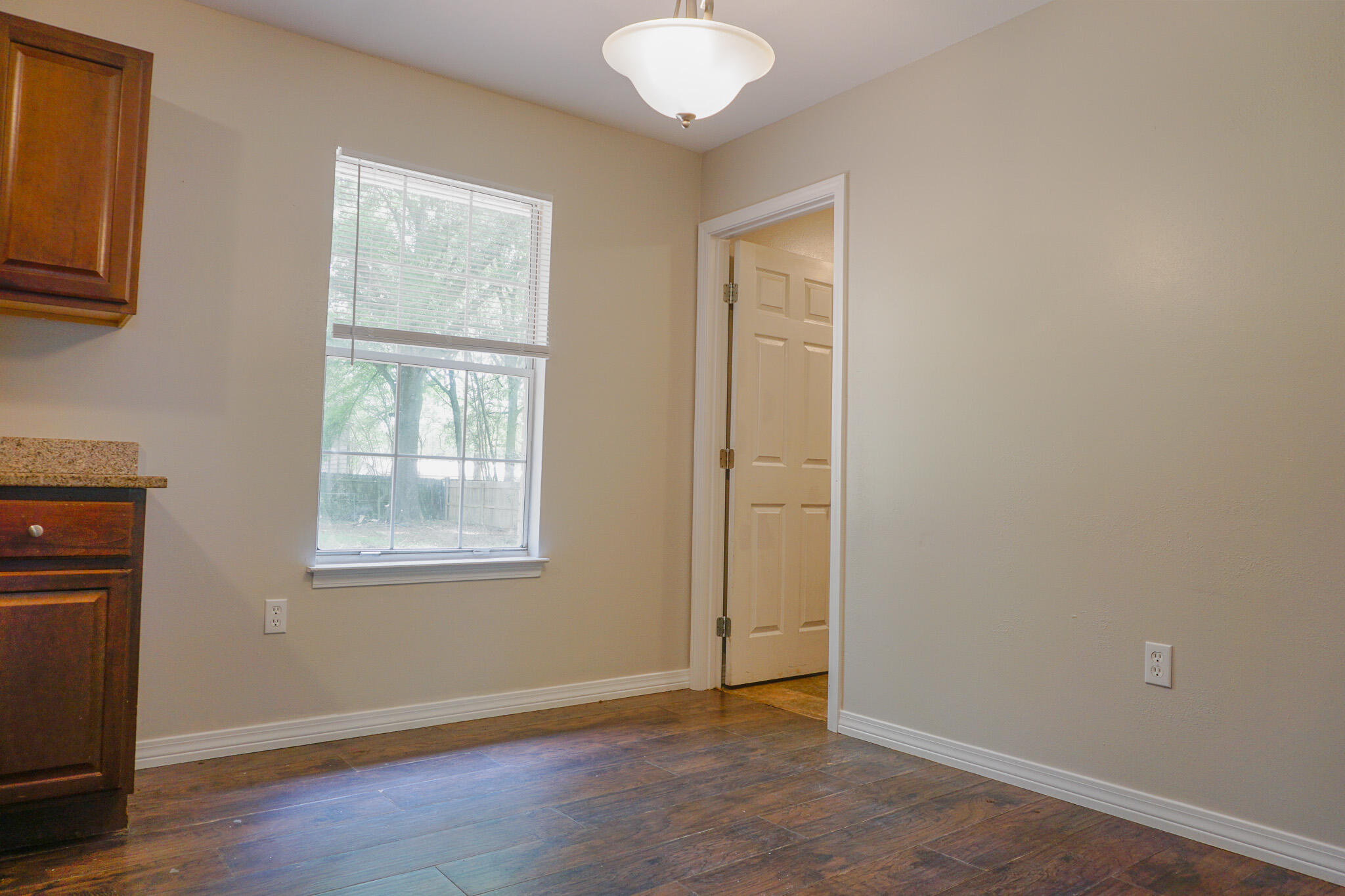 HIDDEN GLEN - Residential Lease