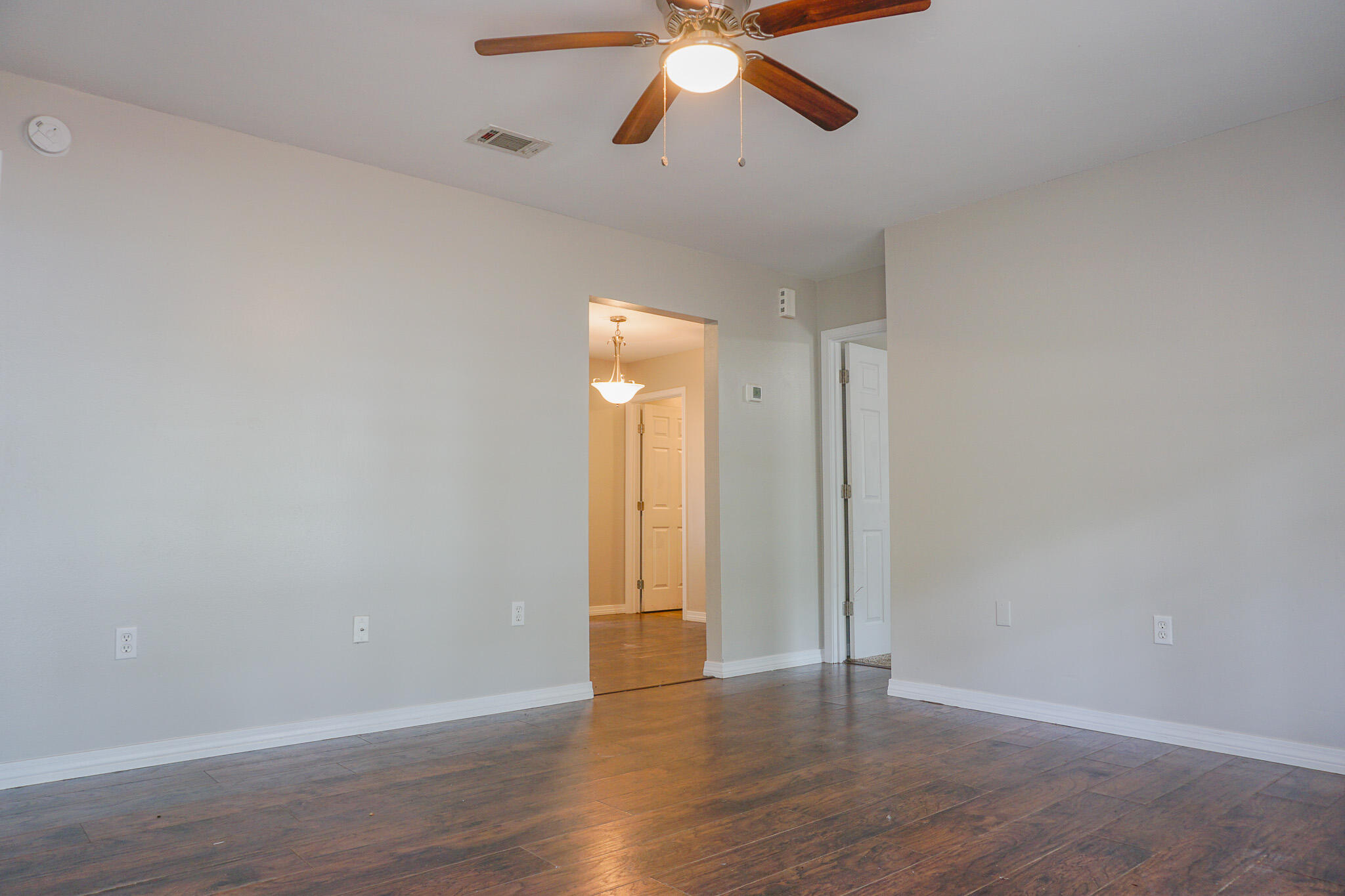 HIDDEN GLEN - Residential Lease