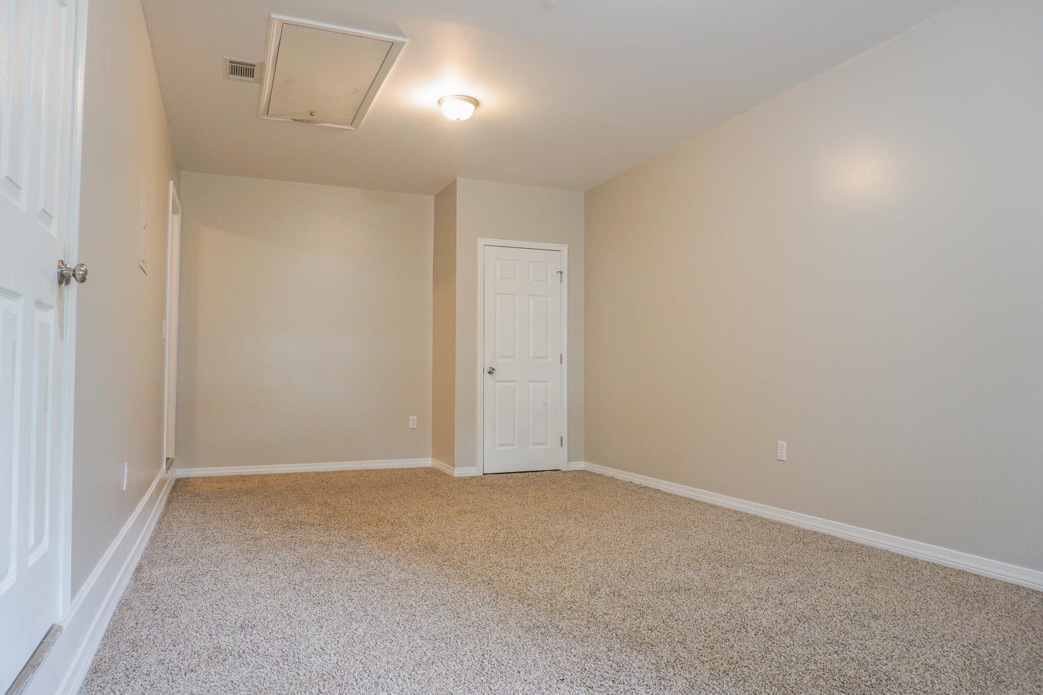 HIDDEN GLEN - Residential Lease