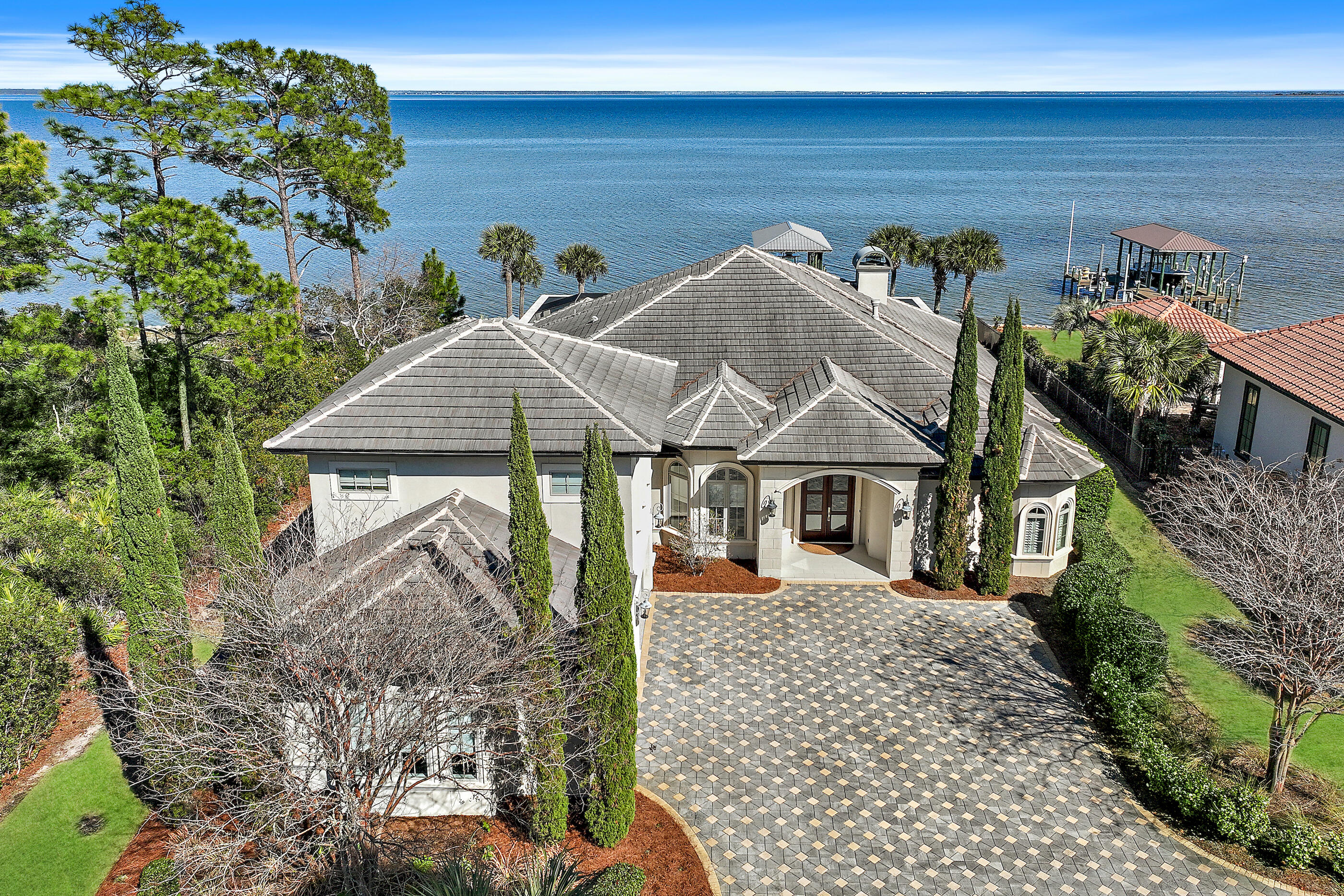 DRIFTWOOD ESTATES - Residential