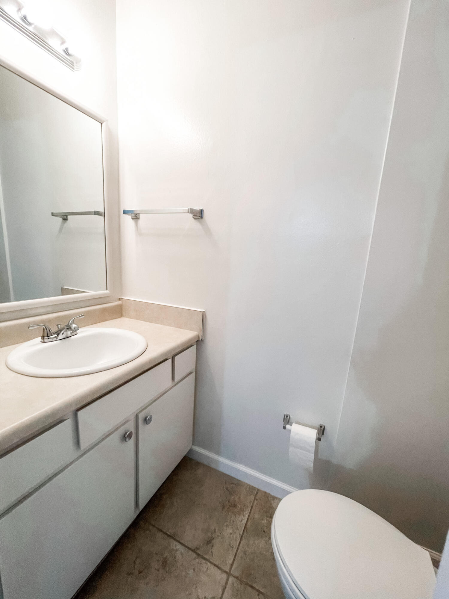 PORT DIXIE - Residential Lease