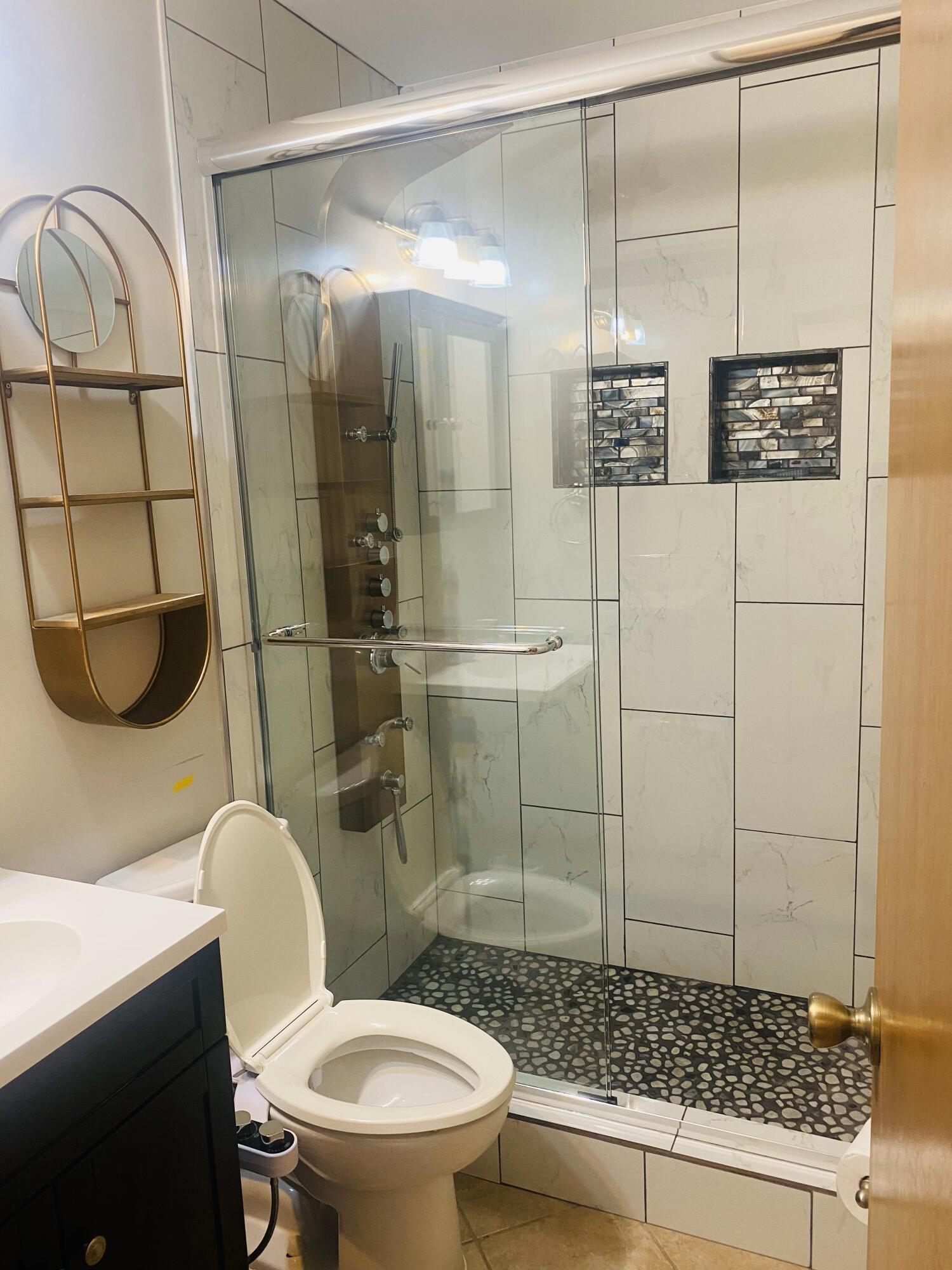 CANTERBURY WOODS - Residential Lease