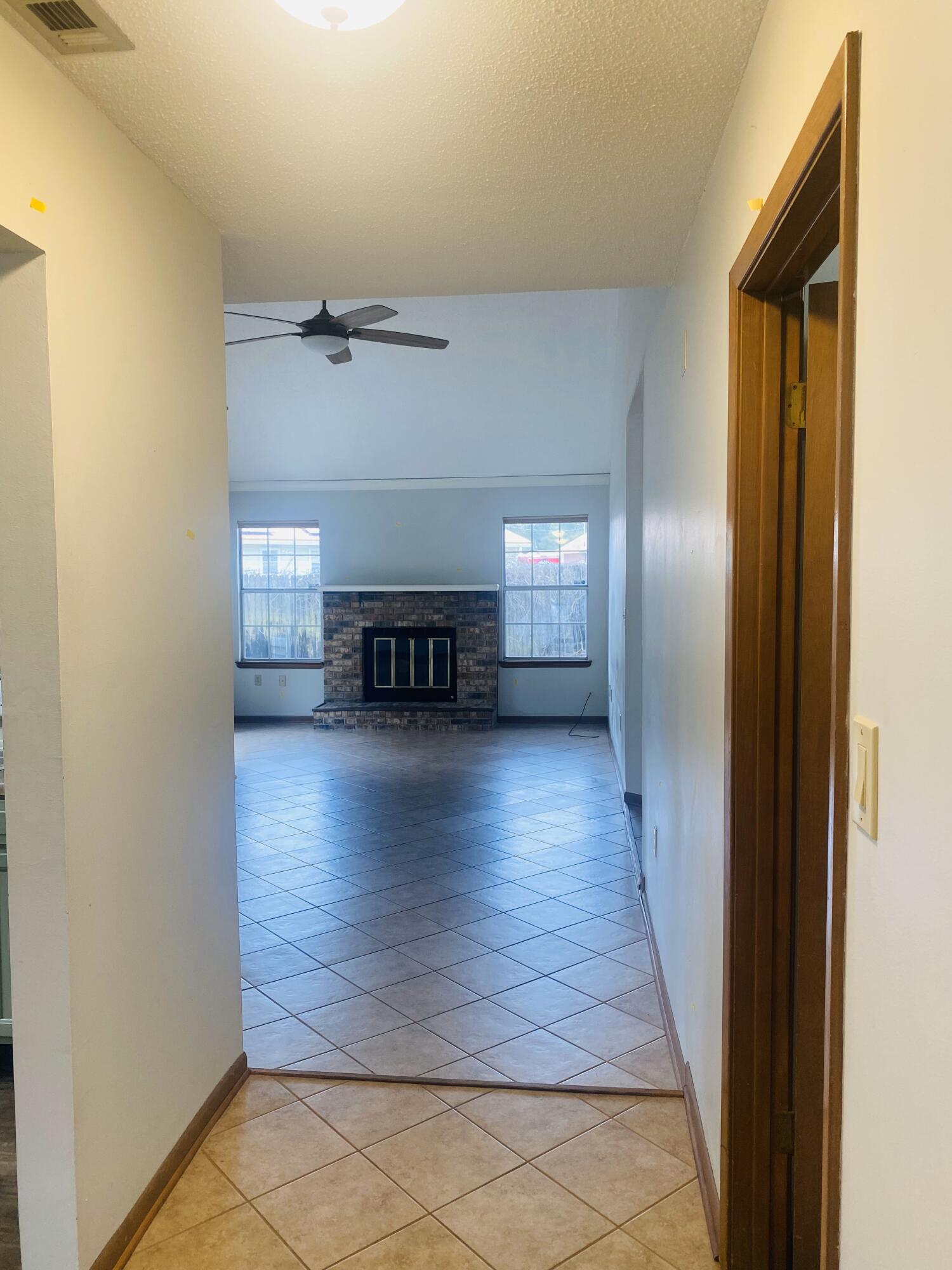 CANTERBURY WOODS - Residential Lease