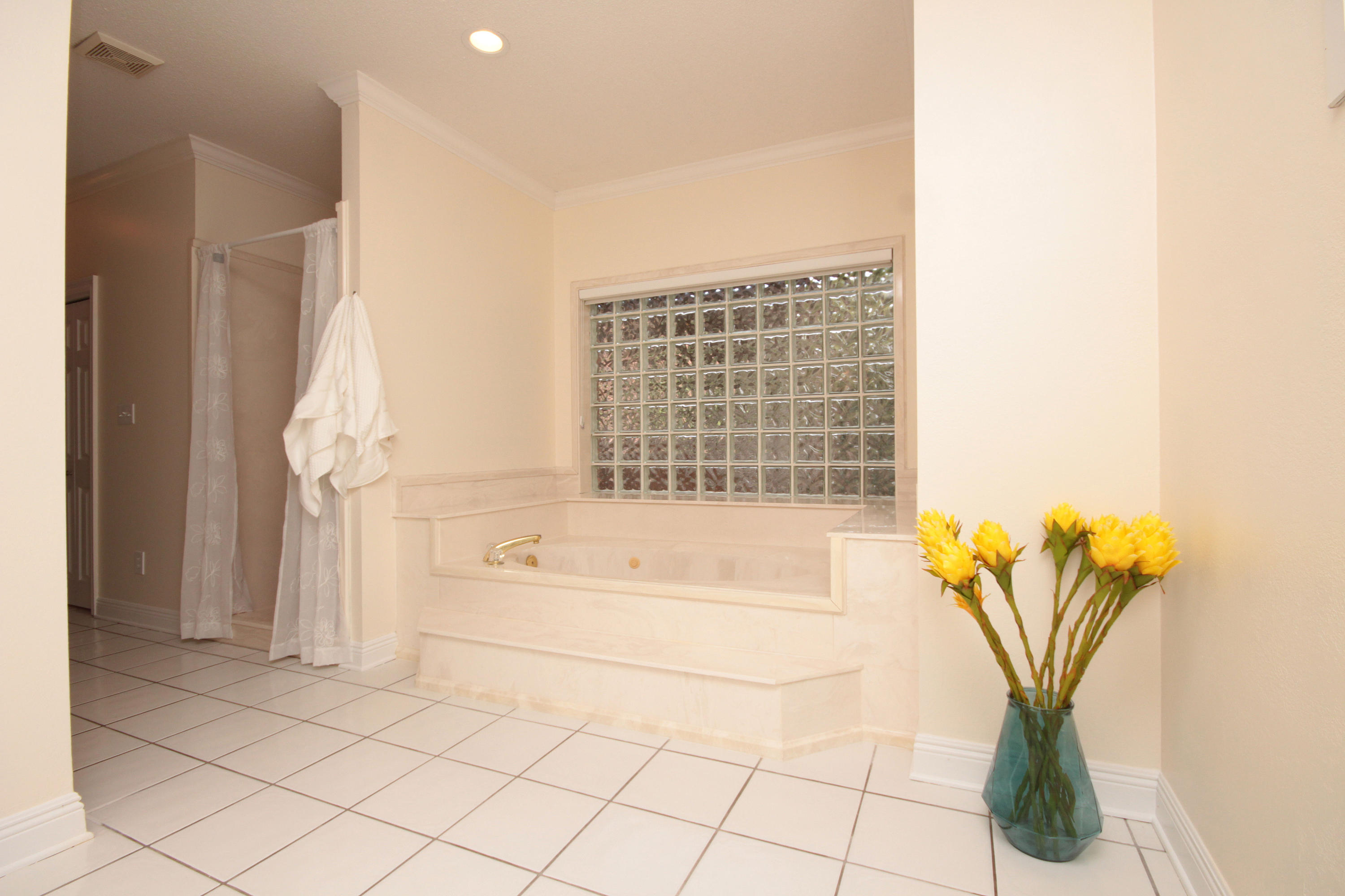 MORENO ACRES S/D - Residential