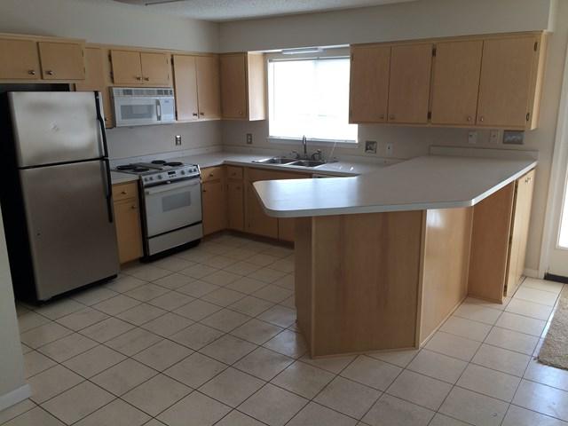 HOLIDAY ISLE - Residential Lease