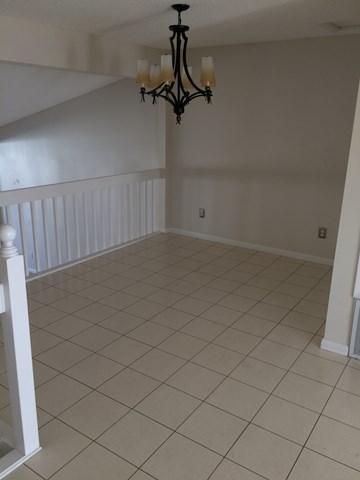 HOLIDAY ISLE - Residential Lease