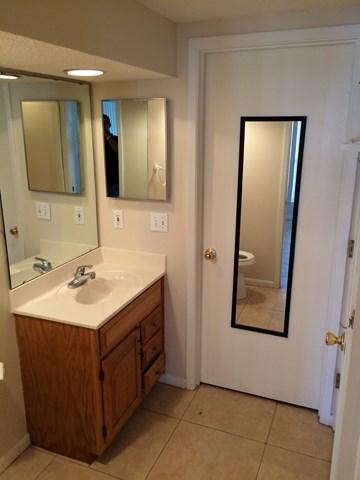 HOLIDAY ISLE - Residential Lease