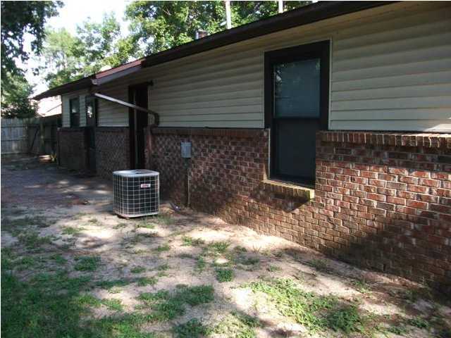 PALM ESTATES UNIT 2 - Residential Lease