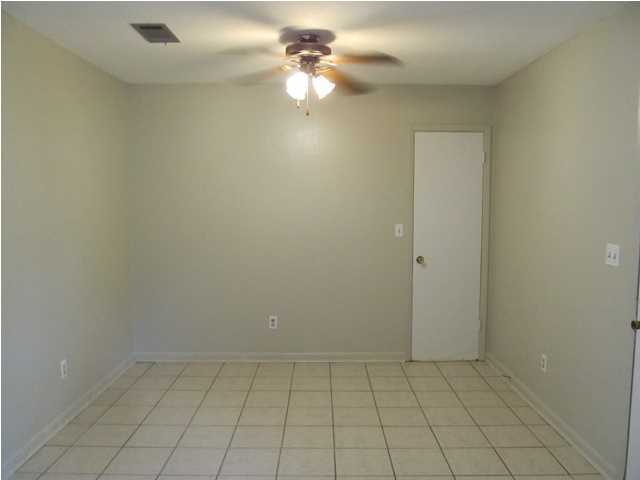 PALM ESTATES UNIT 2 - Residential Lease