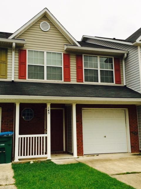ROLLING PINES - Residential Lease