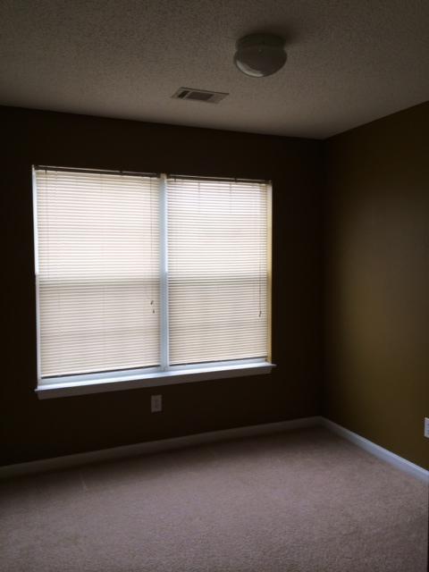 ROLLING PINES - Residential Lease