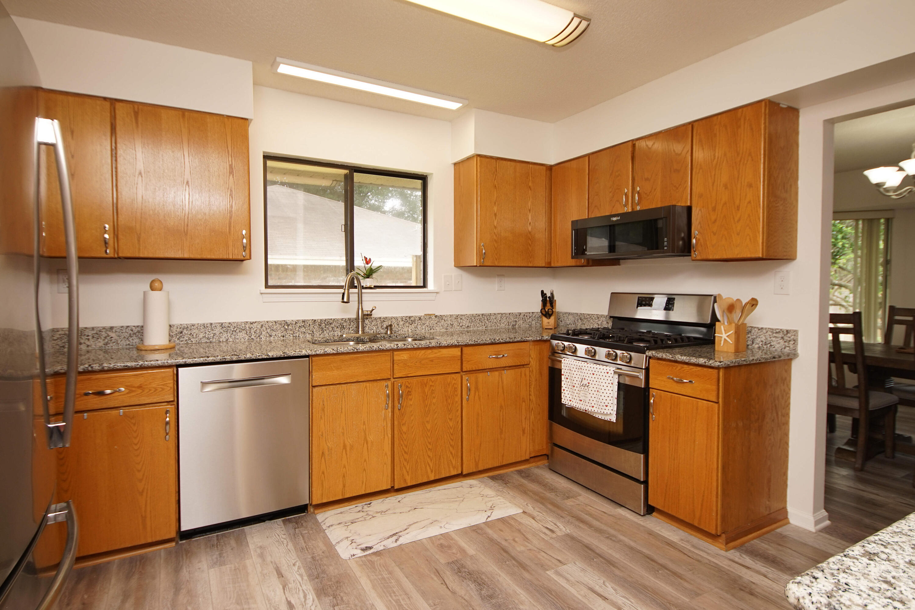 ROCKYWOOD PH 4 - Residential Lease