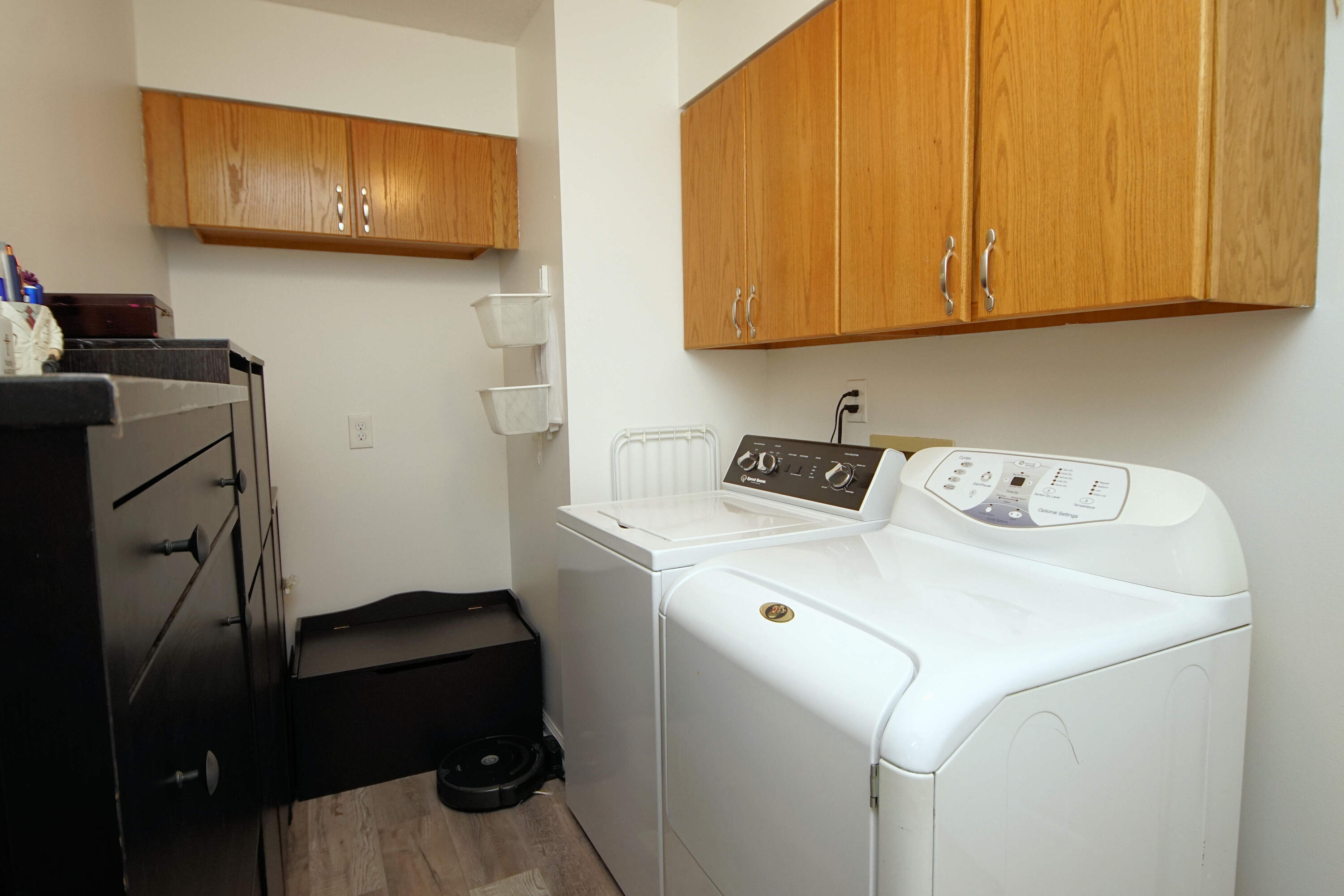 ROCKYWOOD PH 4 - Residential Lease