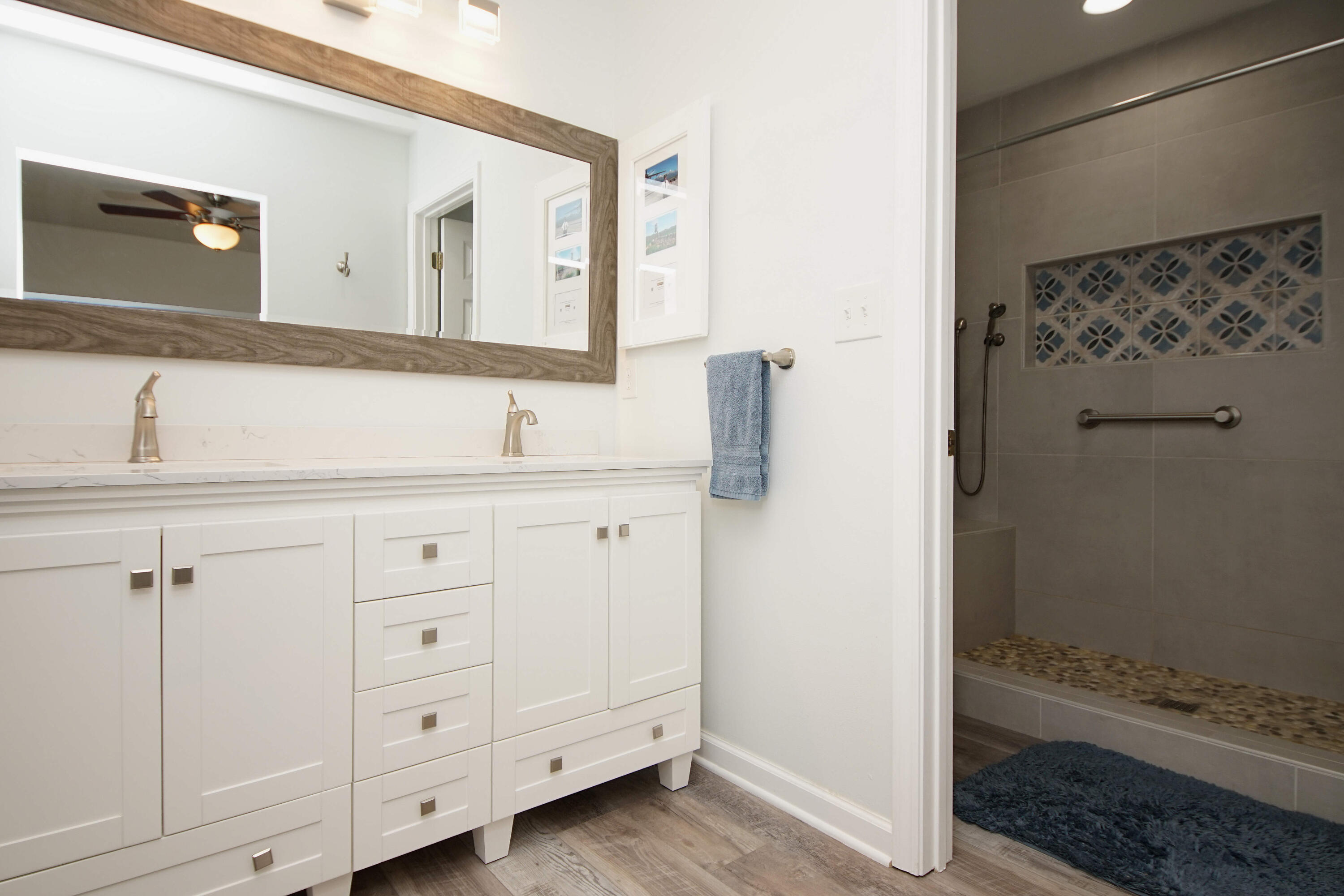 ROCKYWOOD PH 4 - Residential Lease