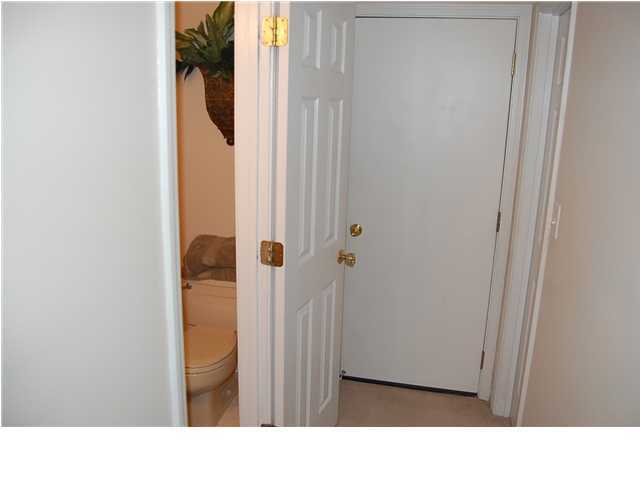 CRESCENT SHORES - Residential Lease