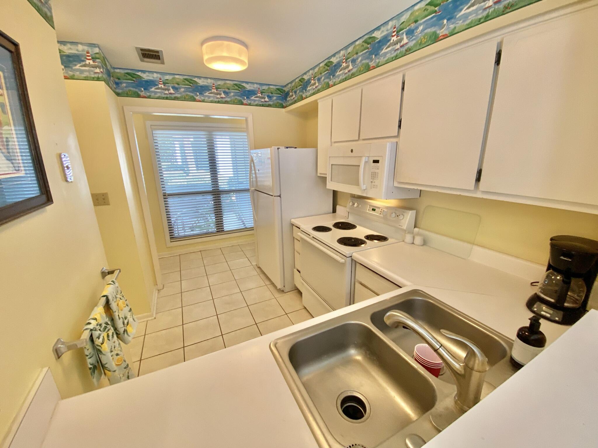 SANDPIPER VILLAGE CONDO - Residential Lease
