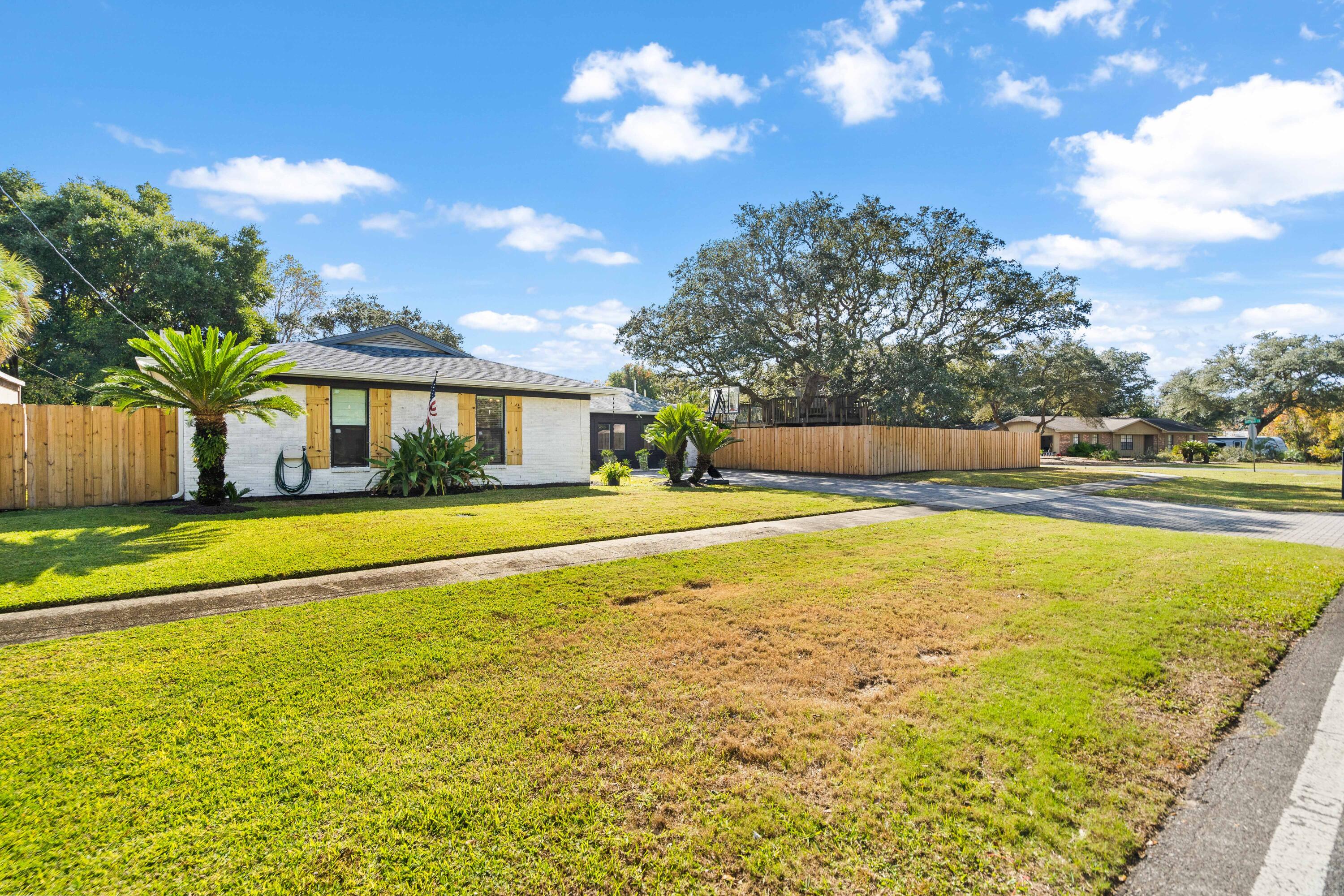 EASTWOOD 7TH ADDN - Residential