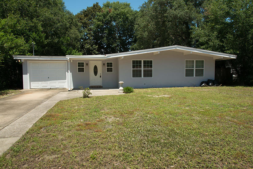 Come and see this beauty! Remodeled home with beautiful tile flooring, kitchen cabinetry, stainless steel appliances, double paned windows, doors, light fixtures, faux wood blinds, bathrooms, walls and ceilings. hot water heater, heating and cooling system all replaced. Call for an appointment to view! This home has electric and gas.