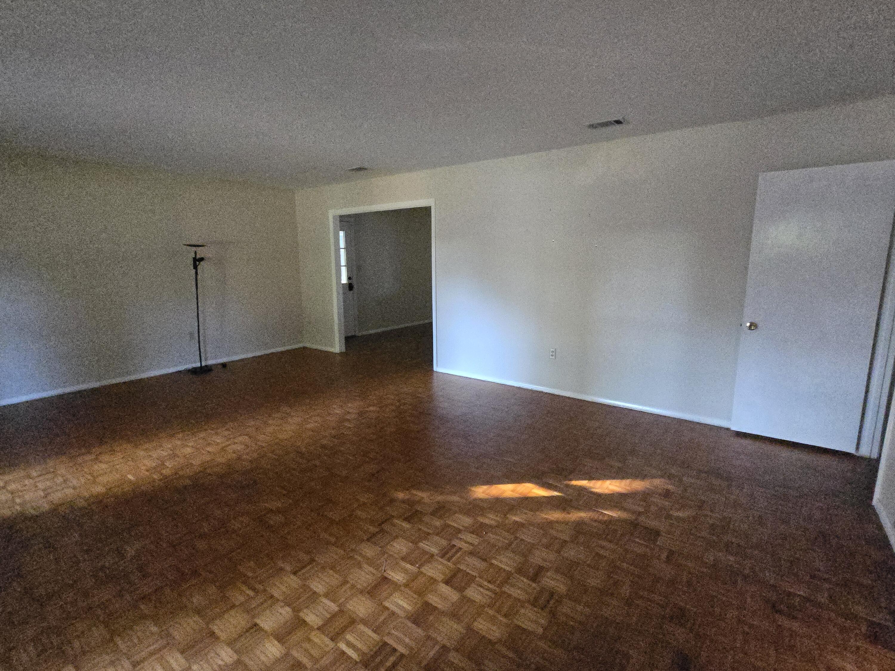 BAYOU WOODS 1ST ADDN - Residential