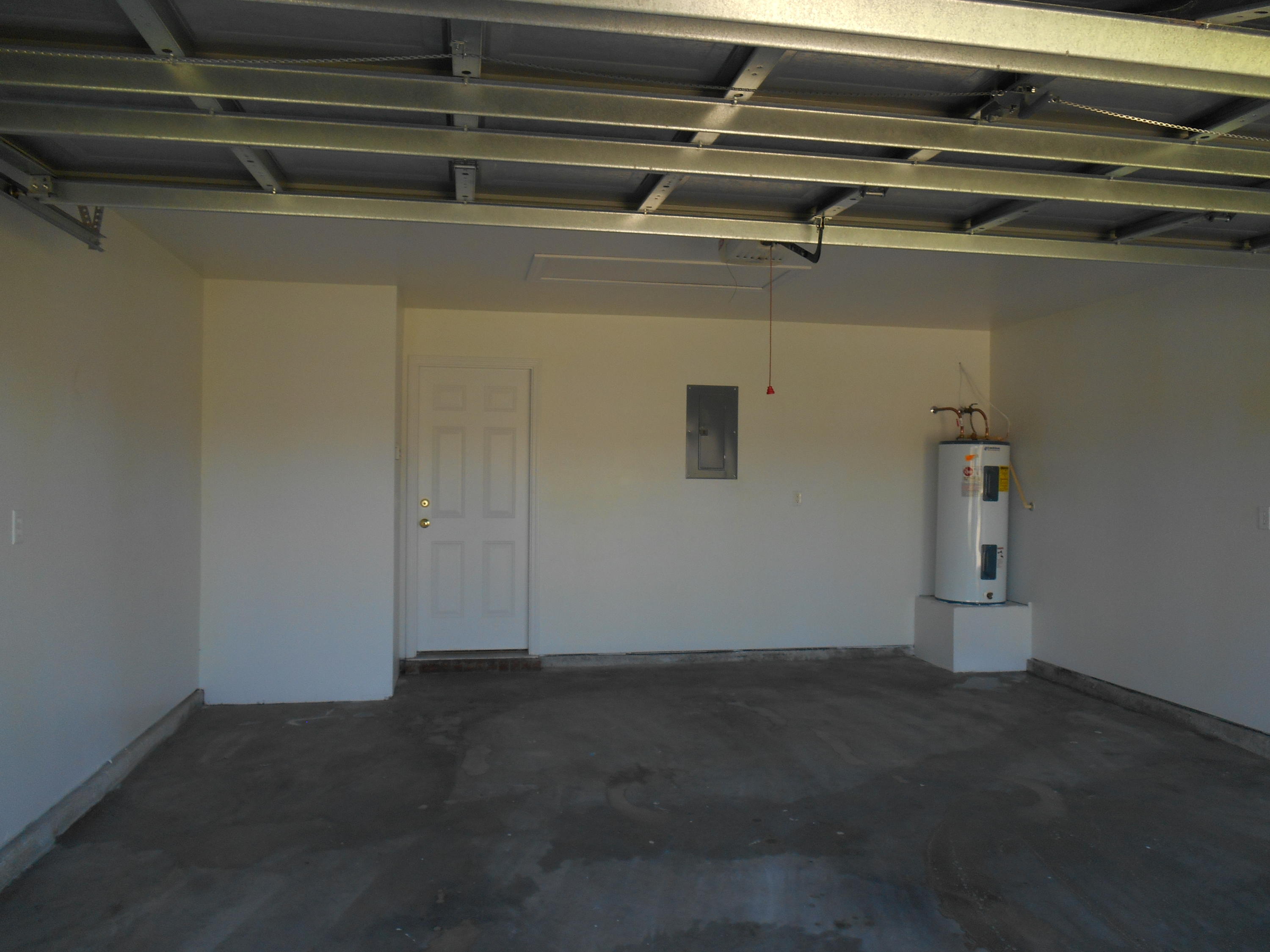 REDSTONE ESTATES - Residential Lease