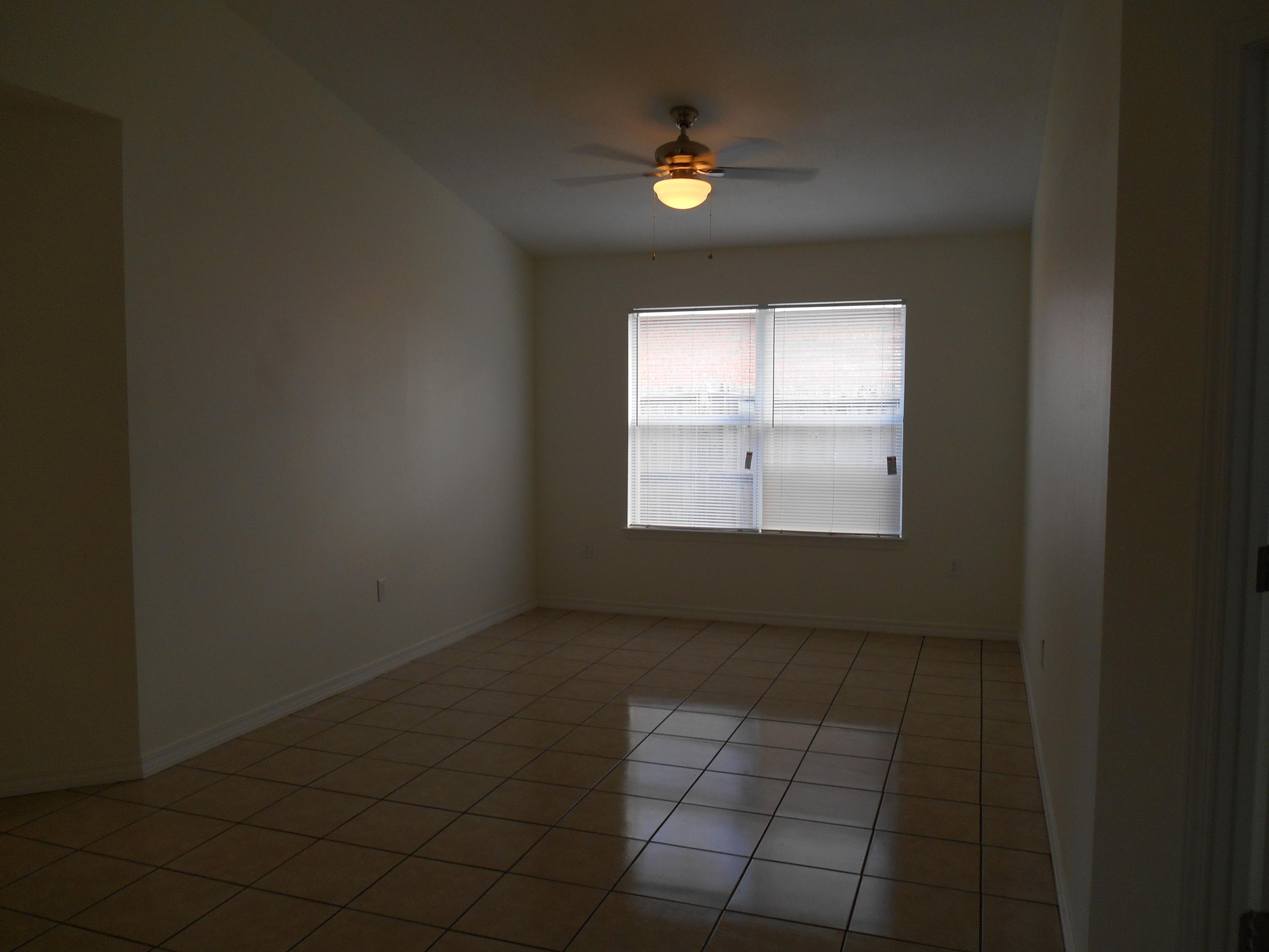 REDSTONE ESTATES - Residential Lease